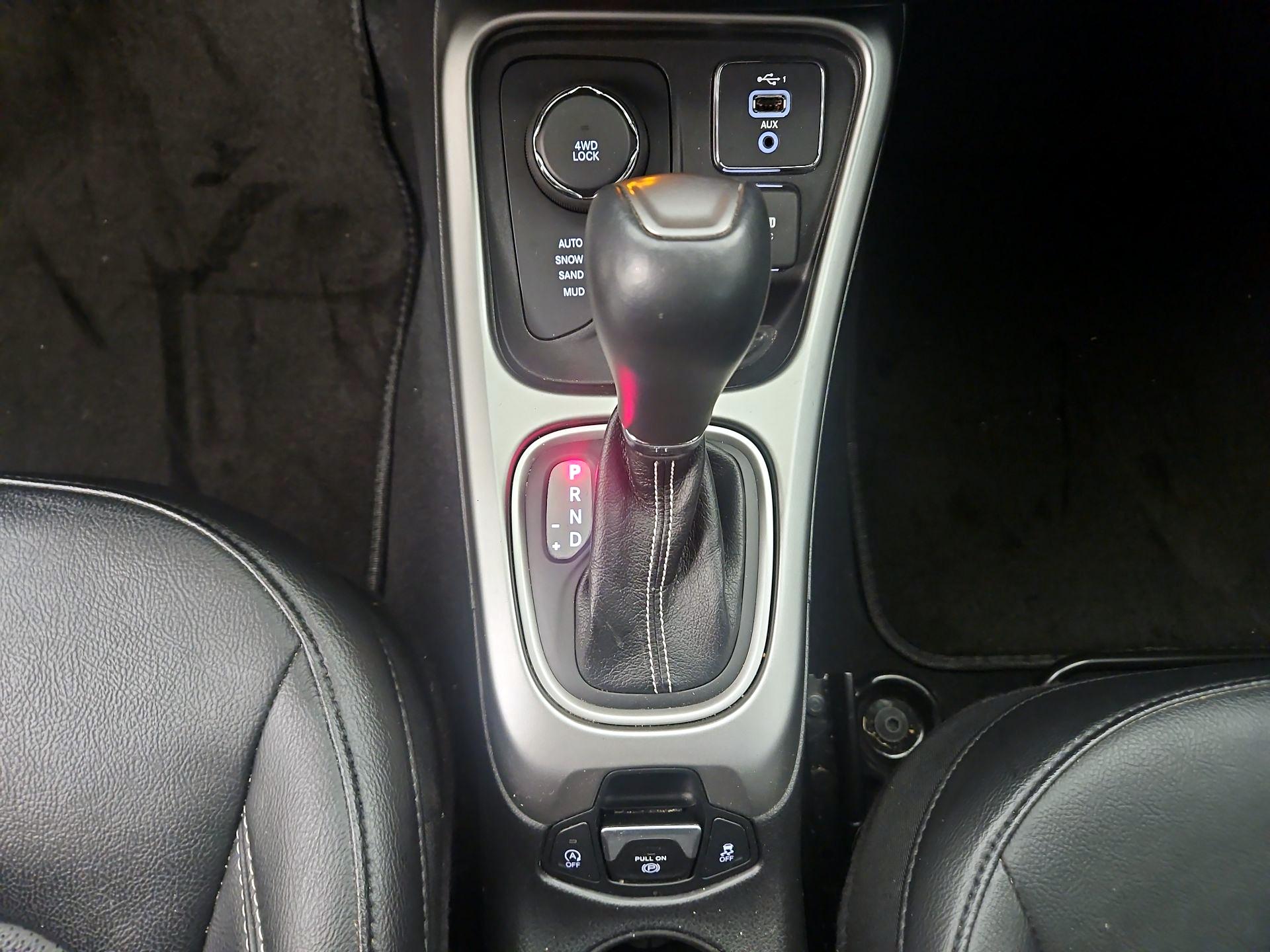 Thumbnail: 2021 Jeep Compass - 18