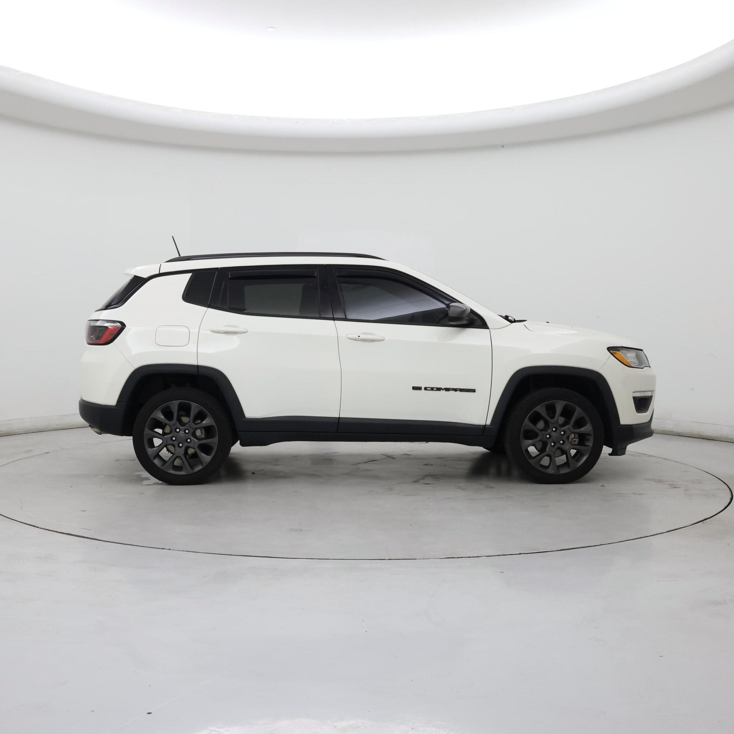 Thumbnail: 2021 Jeep Compass - 7