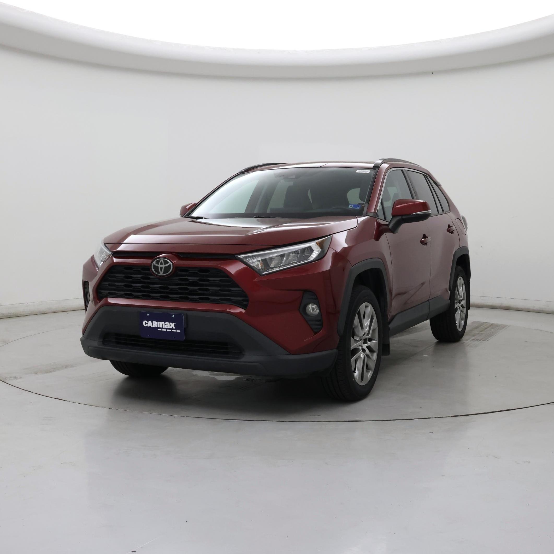 Thumbnail: 2019 Toyota RAV4 - 4
