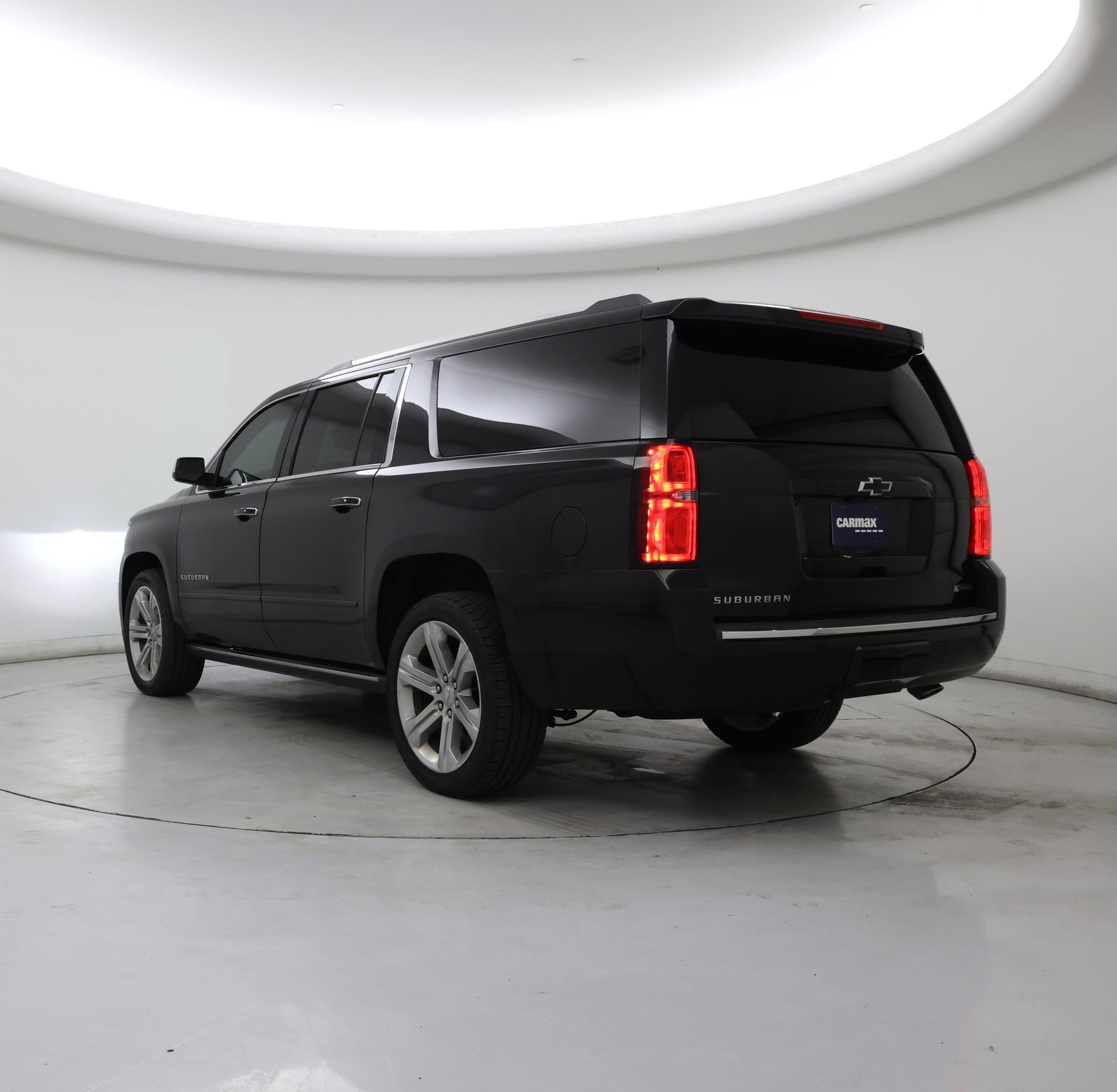 Thumbnail: 2018 Chevrolet Suburban - 2