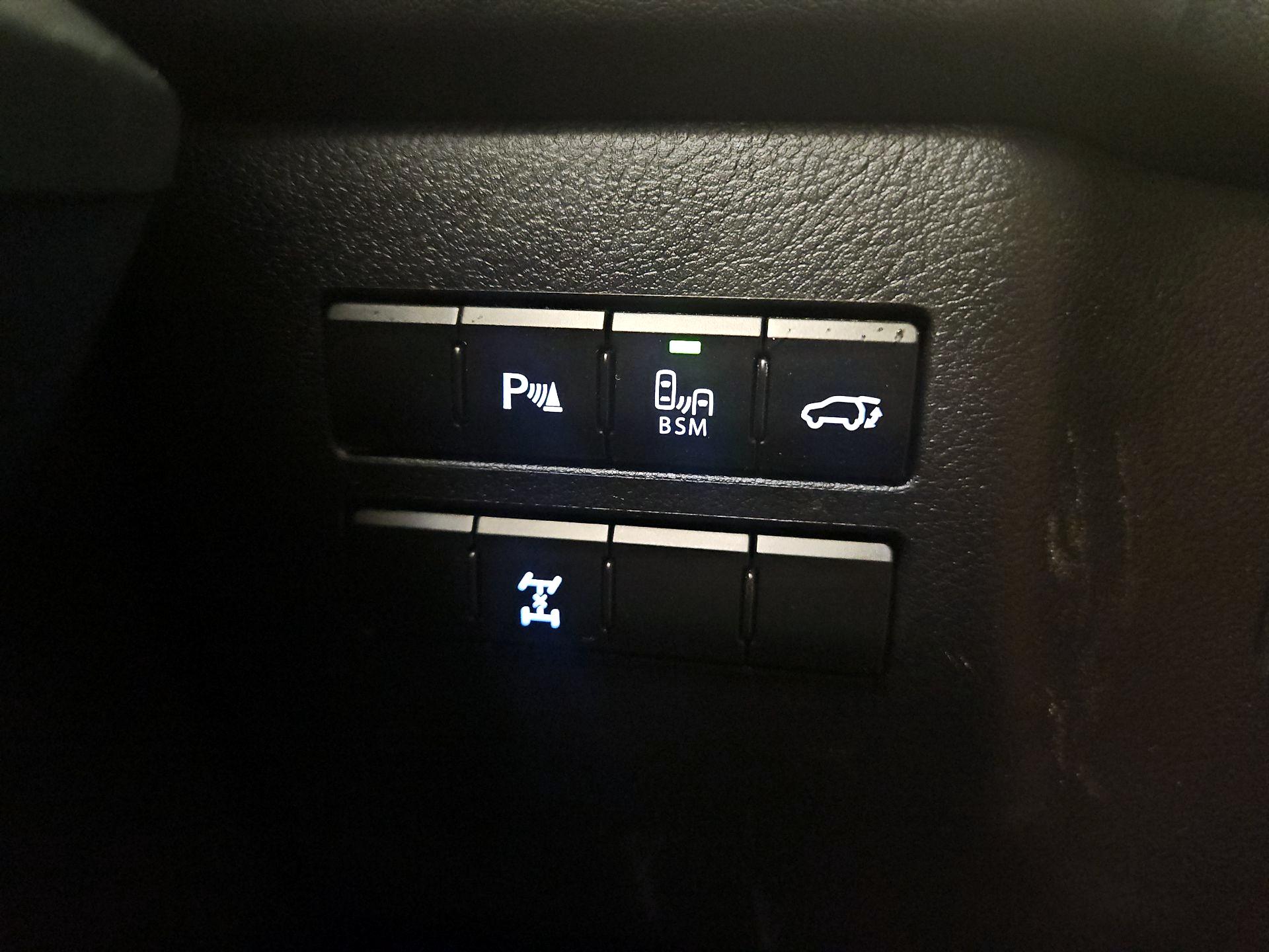 Thumbnail: 2017 Lexus NX - 13