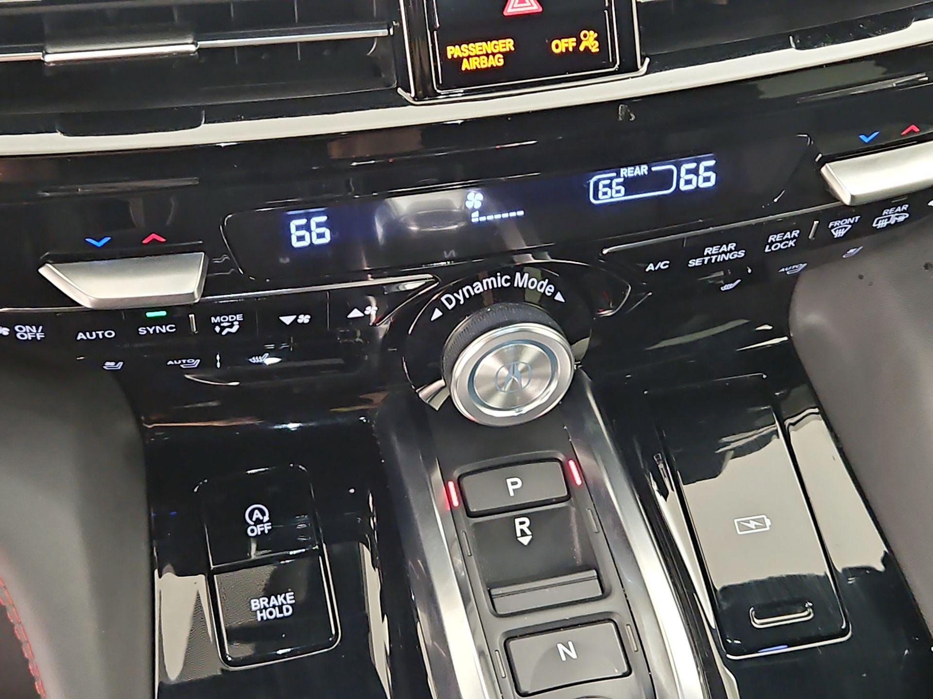 Thumbnail: 2024 Acura MDX - 17