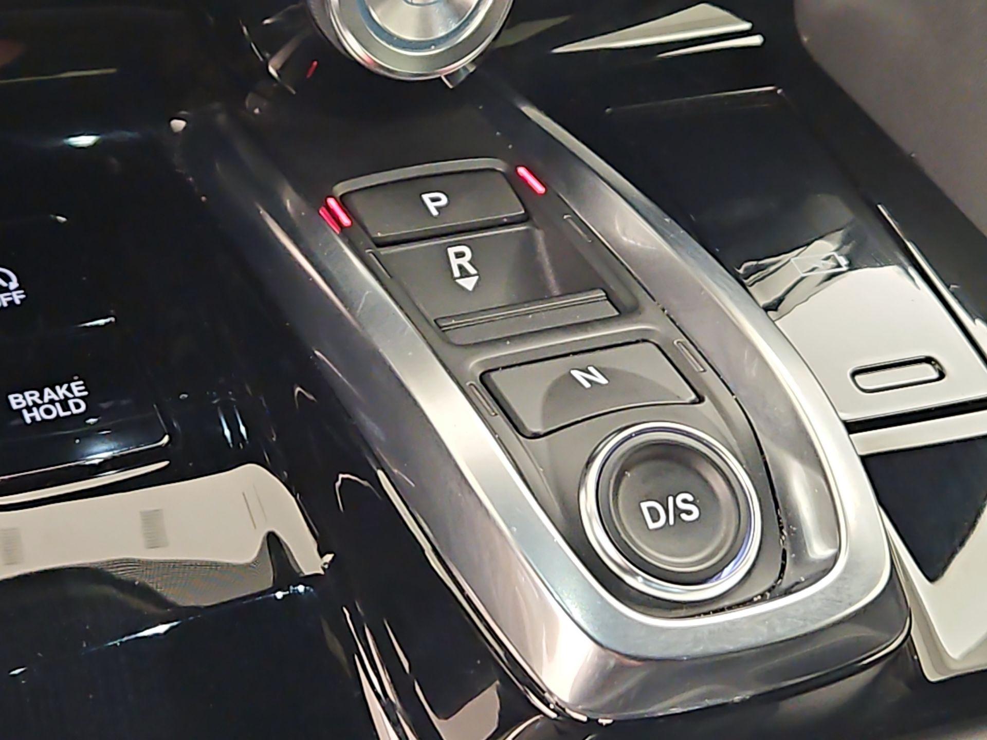 Thumbnail: 2024 Acura MDX - 18