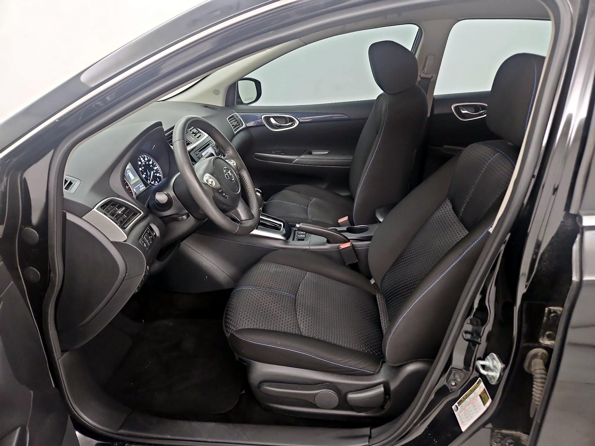 Thumbnail: 2017 Nissan Sentra - 11