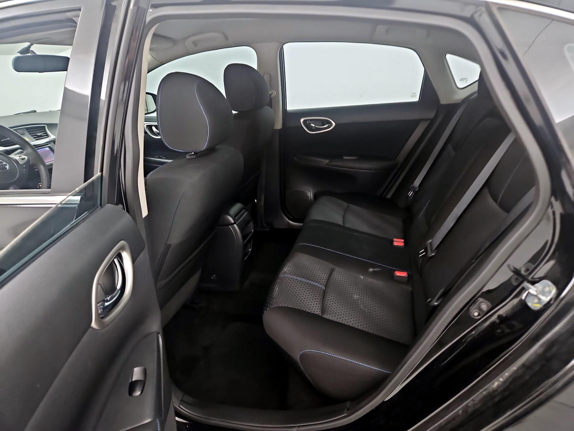 Thumbnail: 2017 Nissan Sentra - 19