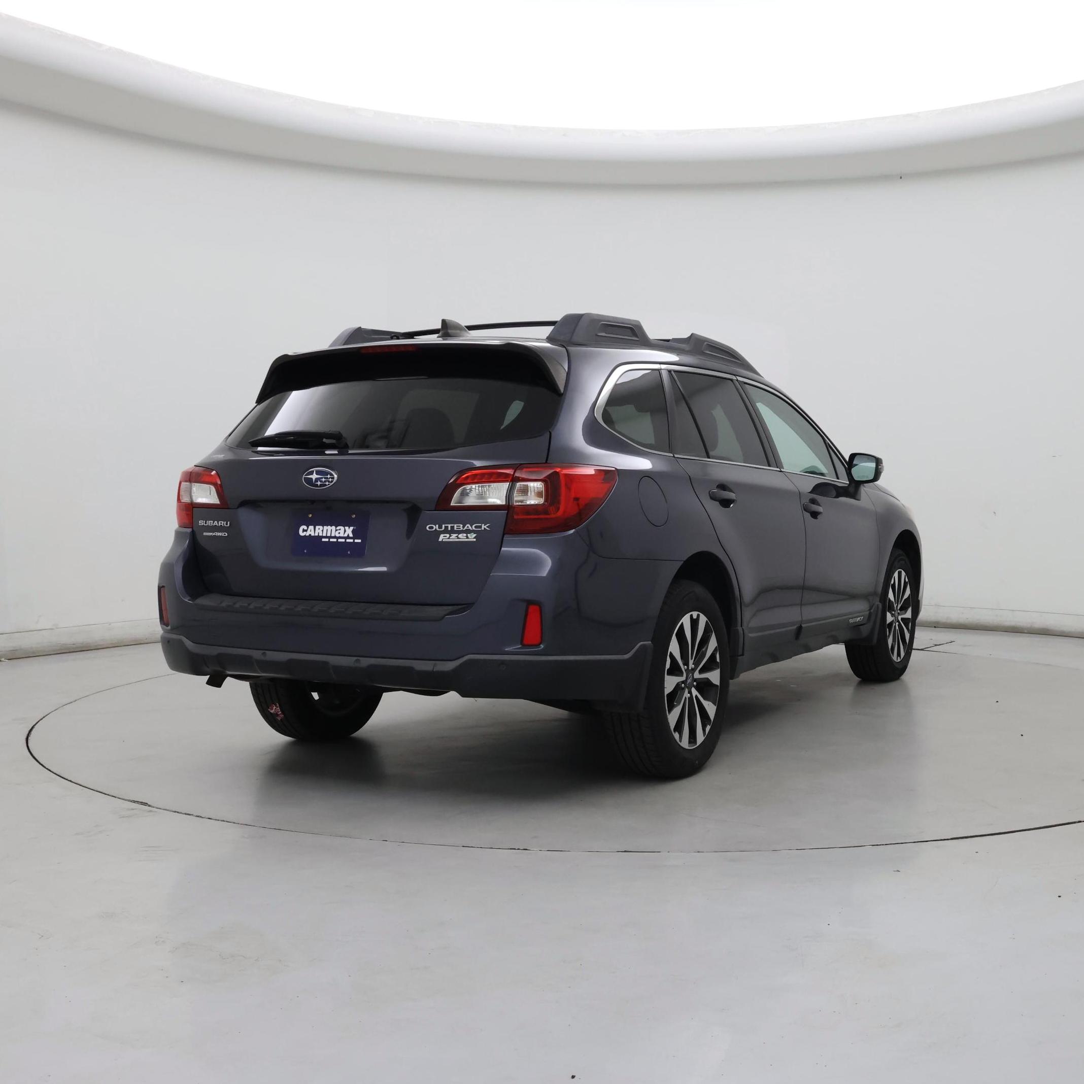 Thumbnail: 2017 Subaru Outback - 8