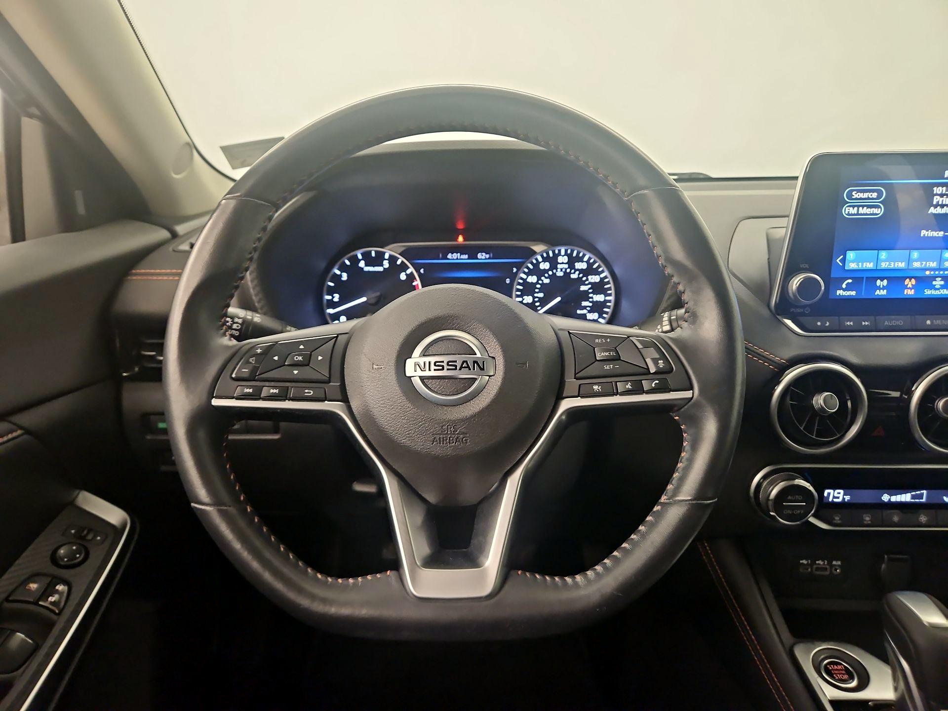 Thumbnail: 2021 Nissan Sentra - 10