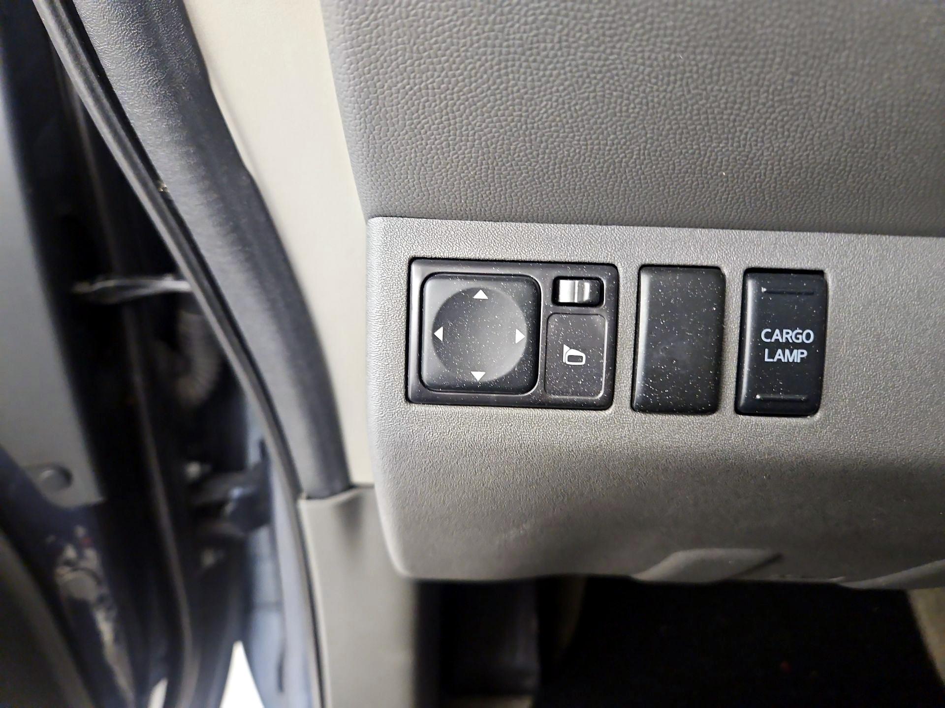 Thumbnail: 2015 Nissan Frontier - 13