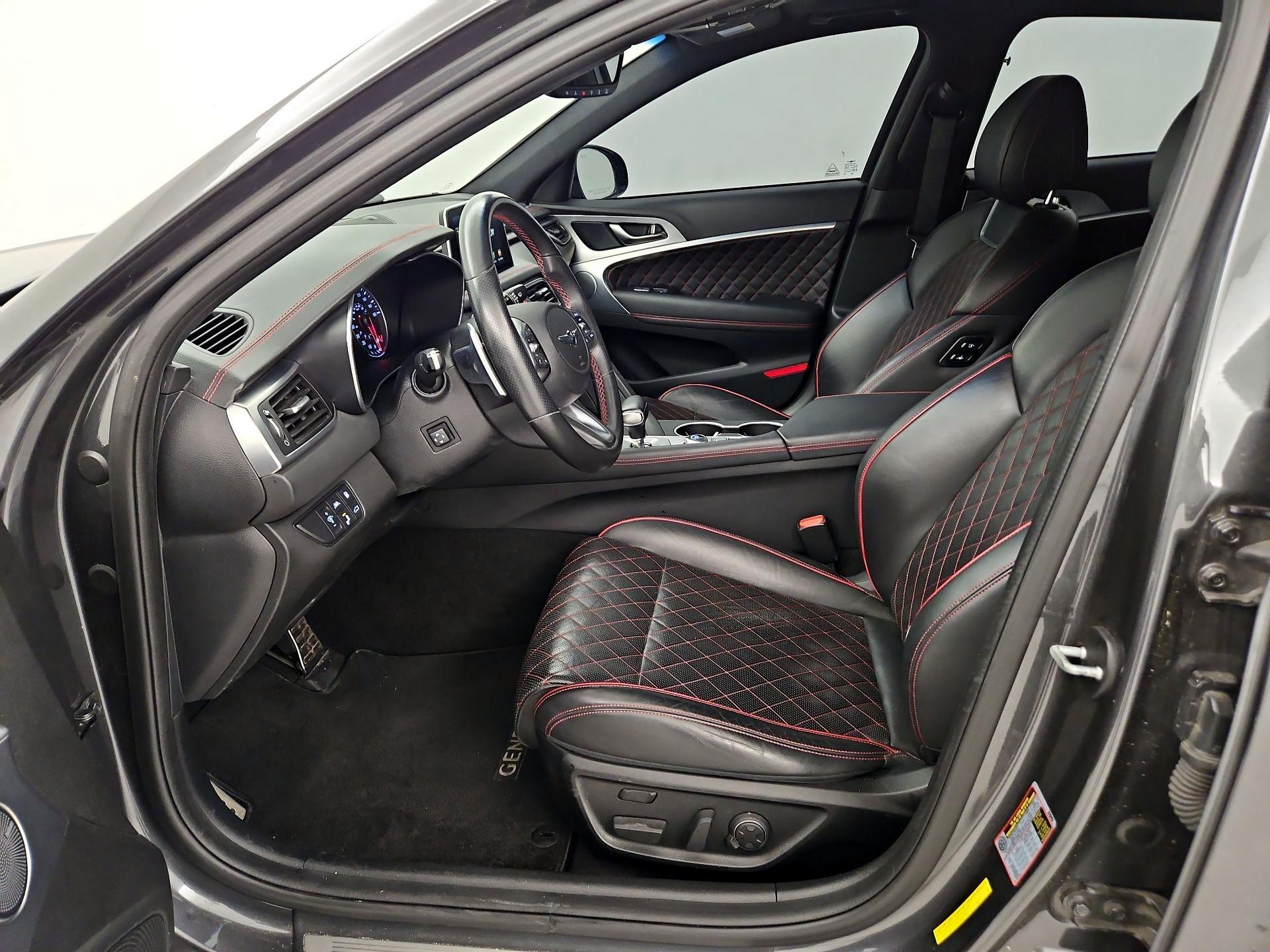 Thumbnail: 2019 Genesis G70 - 11