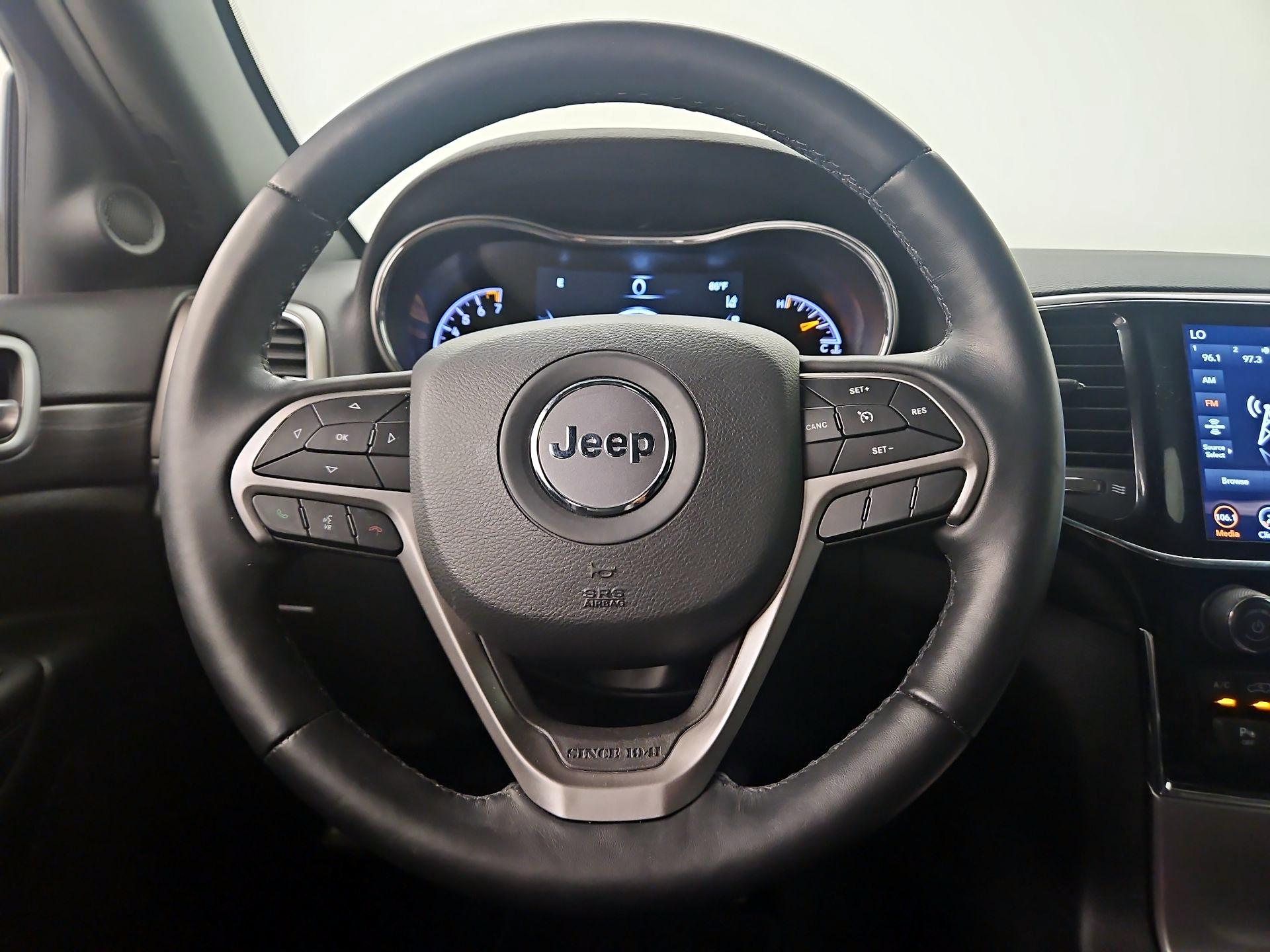 Thumbnail: 2022 Jeep Grand Cherokee - 10