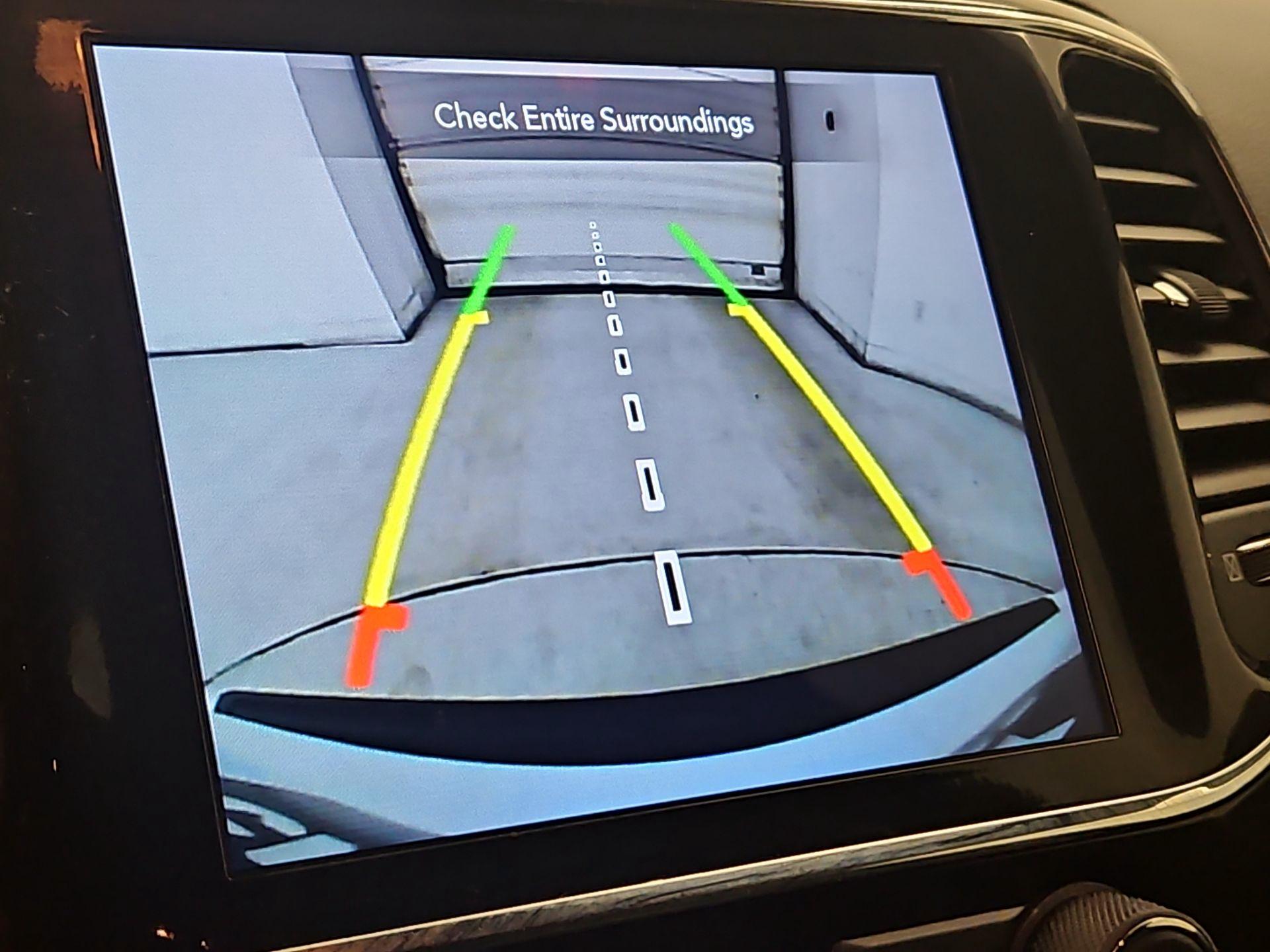 Thumbnail: 2022 Jeep Grand Cherokee - 15