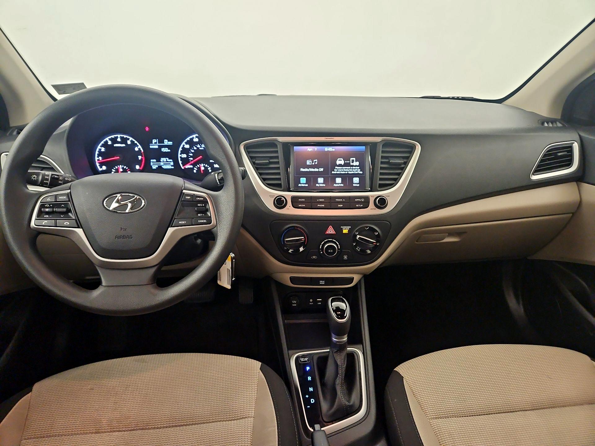 Thumbnail: 2022 Hyundai Accent - 9