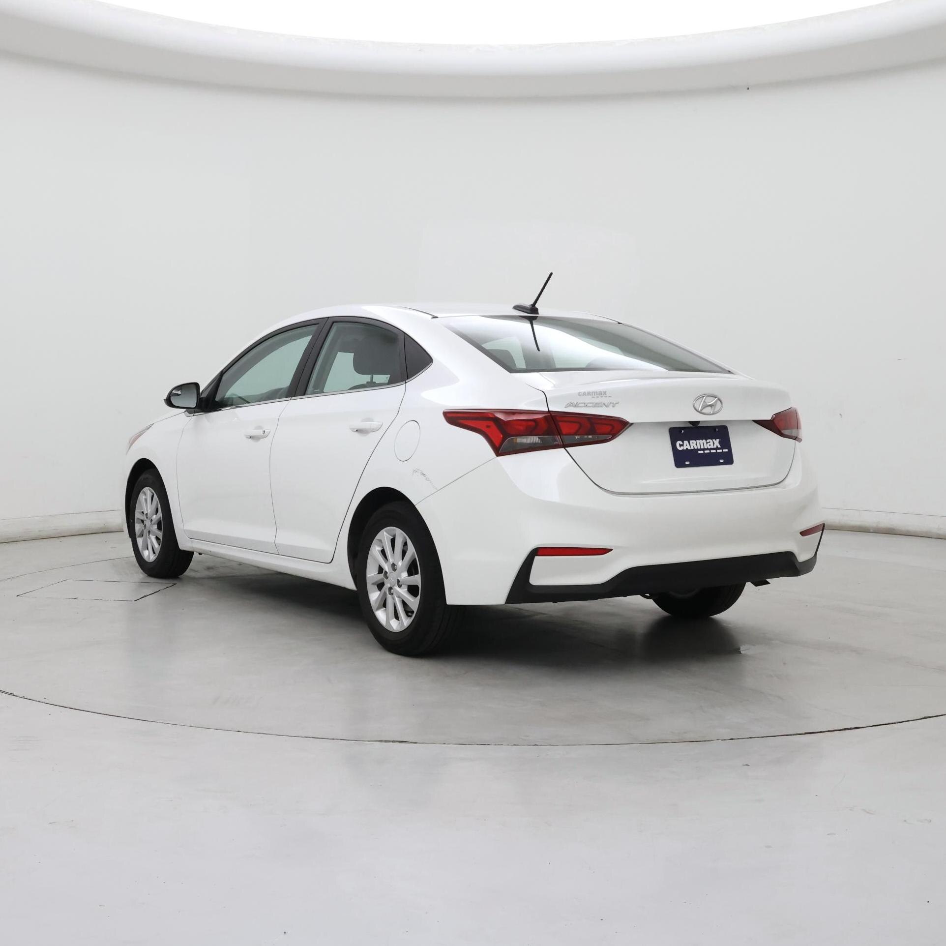 Thumbnail: 2022 Hyundai Accent - 2