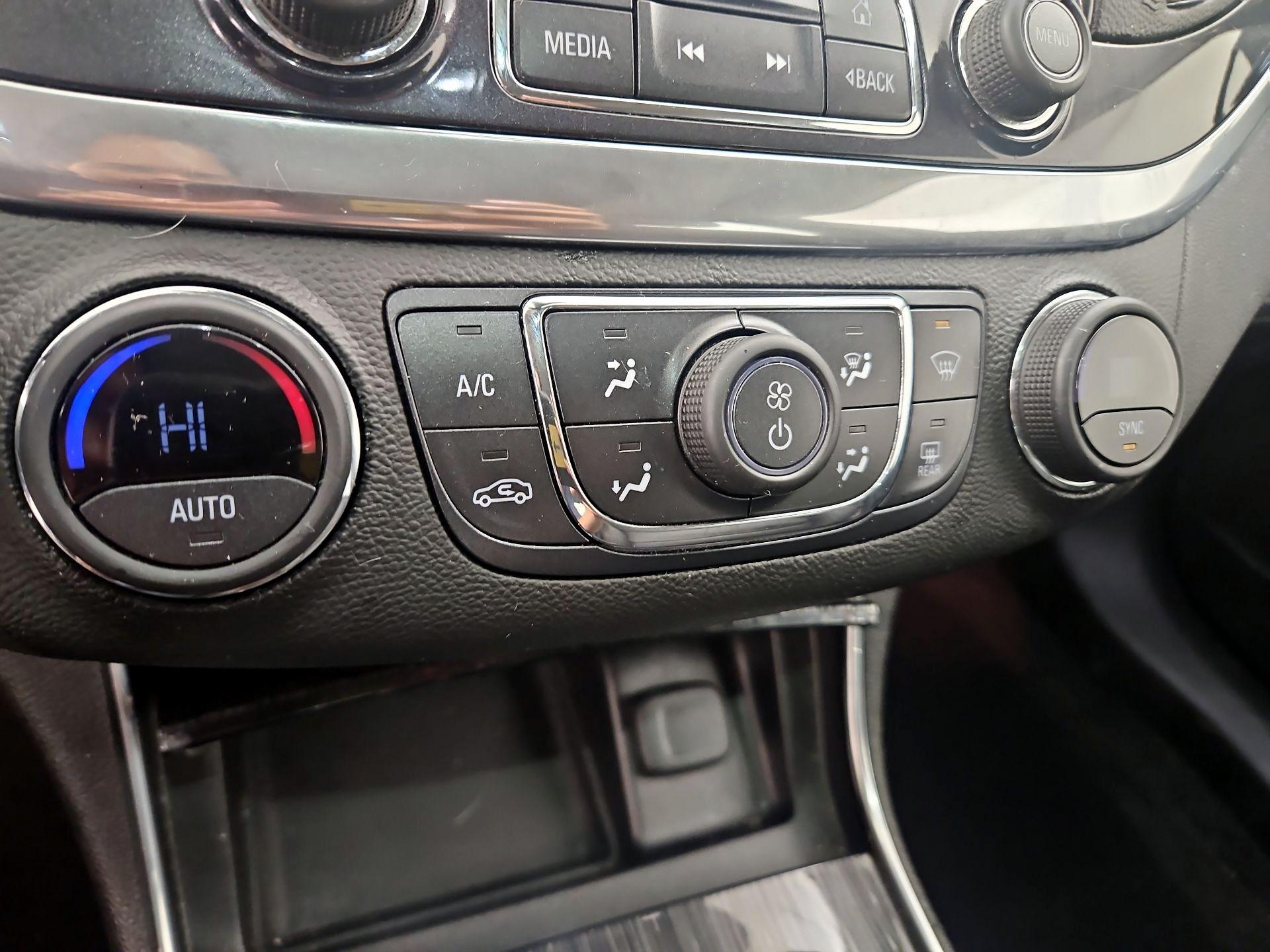 Thumbnail: 2017 Chevrolet Impala - 16
