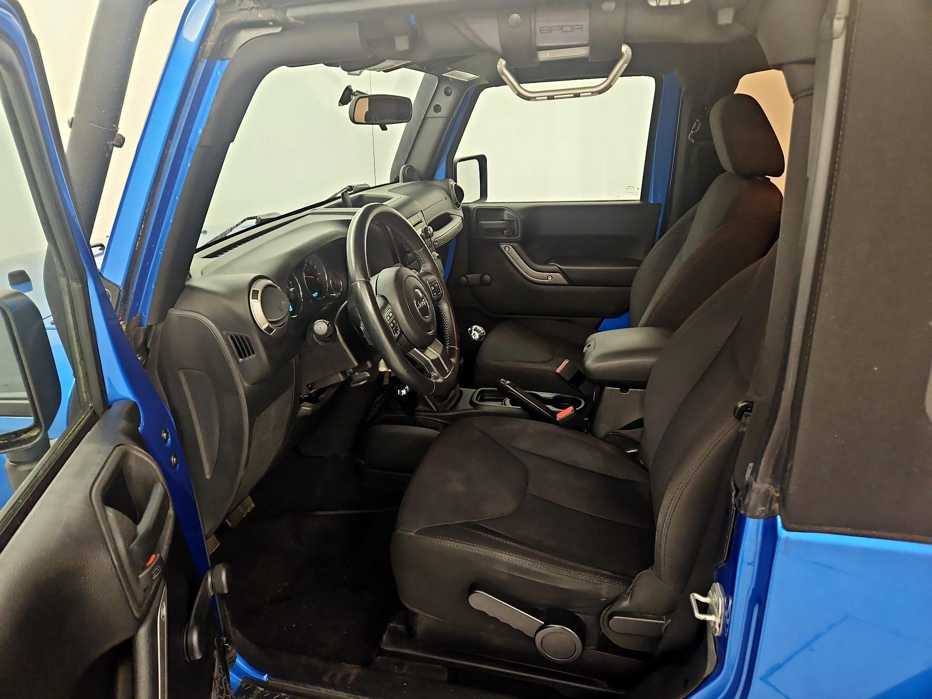Thumbnail: 2014 Jeep Wrangler - 11