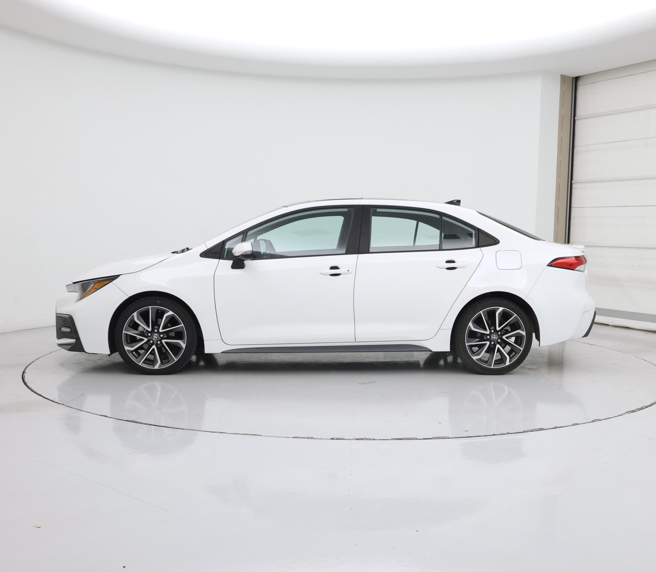 Thumbnail: 2022 Toyota Corolla - 3