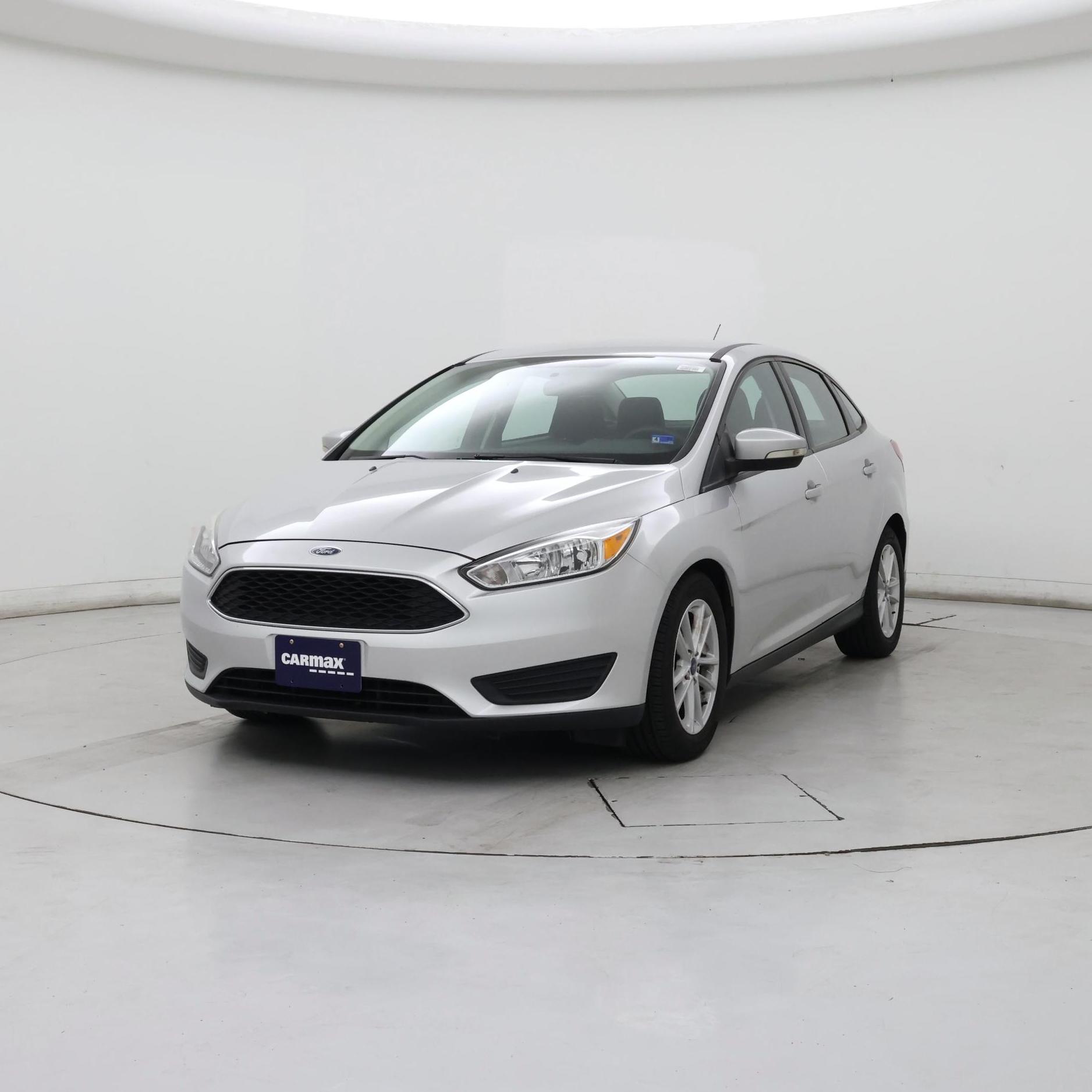 Thumbnail: 2017 Ford Focus - 4