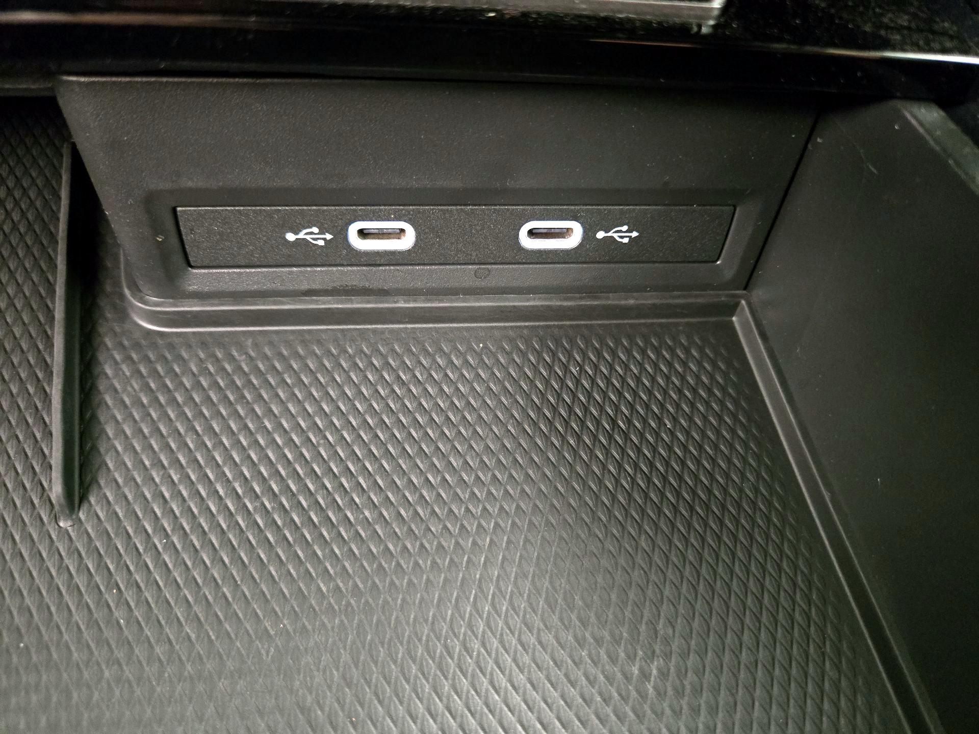 Thumbnail: 2025 Volkswagen Atlas - 19