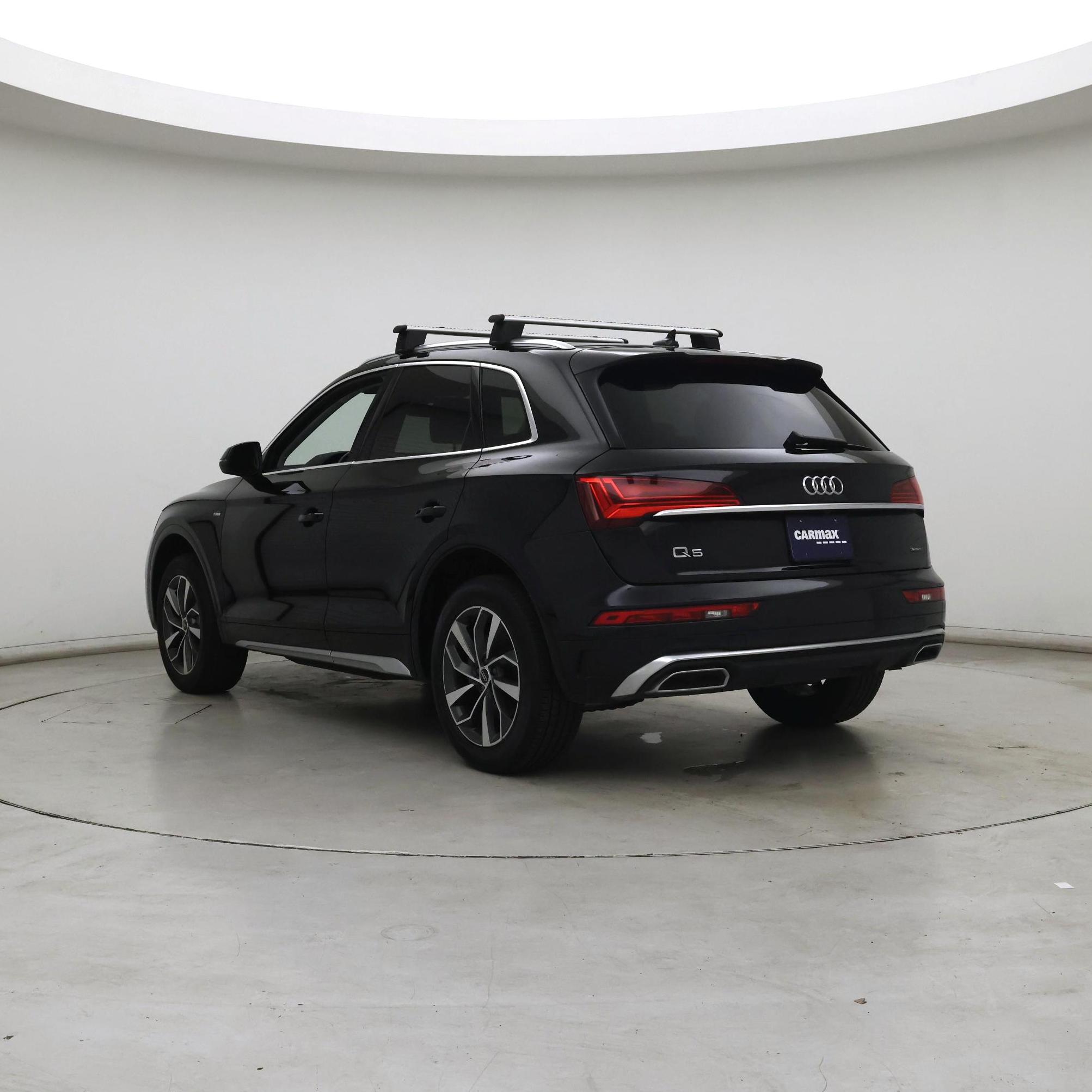 Thumbnail: 2023 Audi Q5 - 2