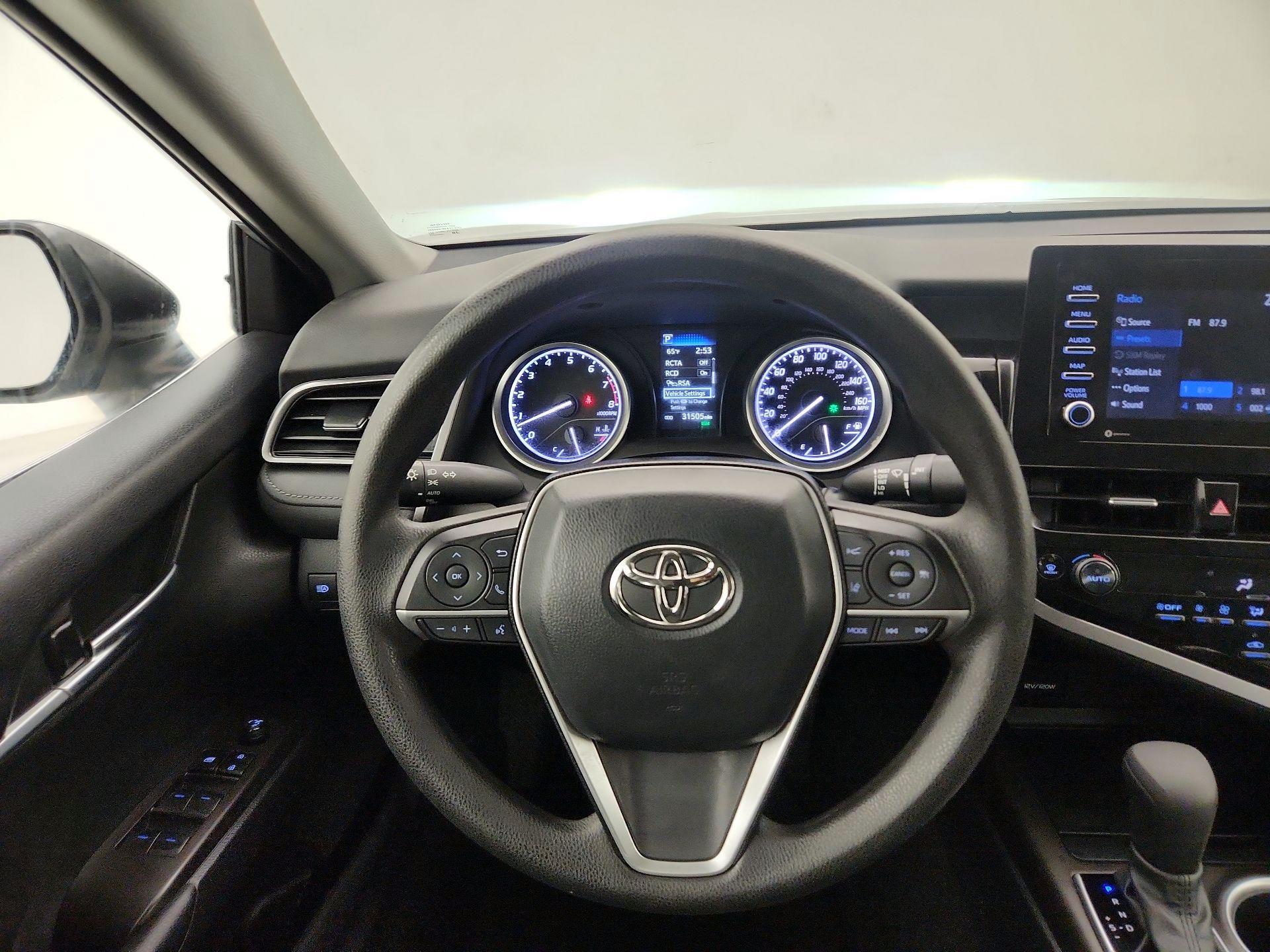 Thumbnail: 2023 Toyota Camry - 10