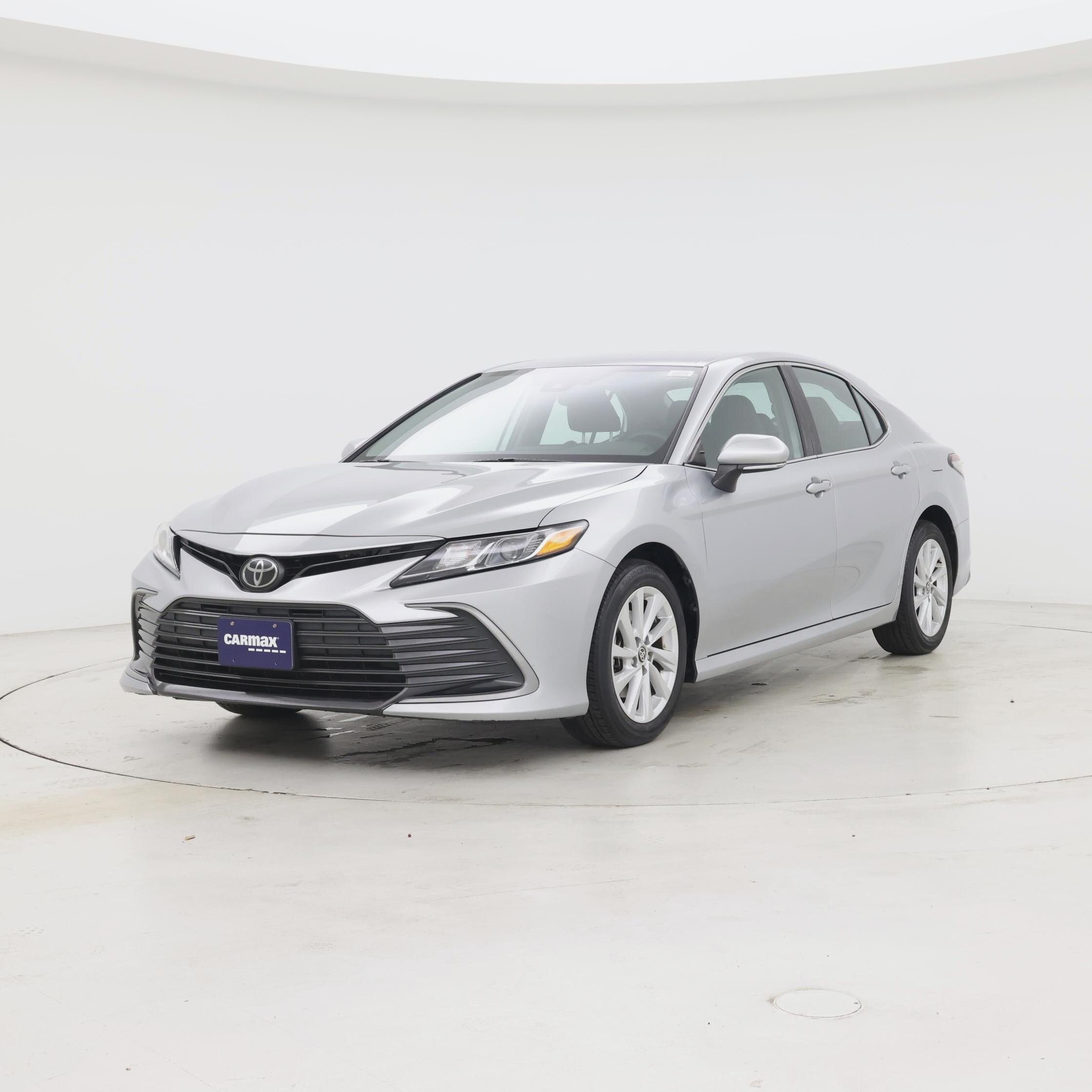 Thumbnail: 2023 Toyota Camry - 4