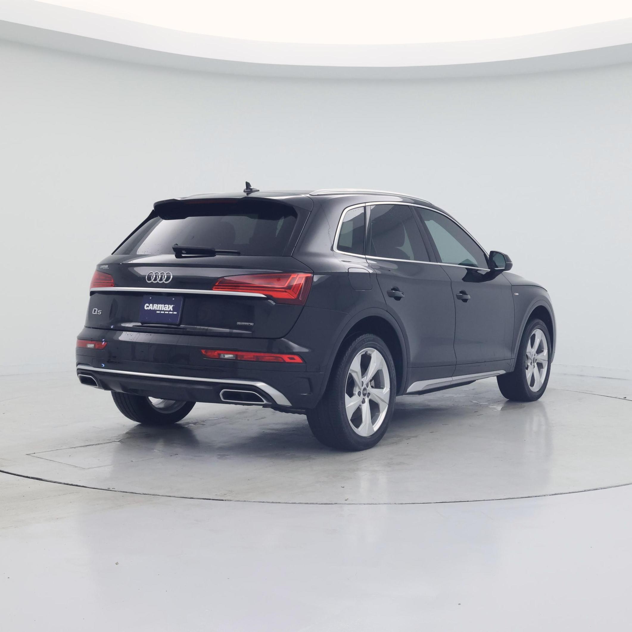 Thumbnail: 2022 Audi Q5 - 8