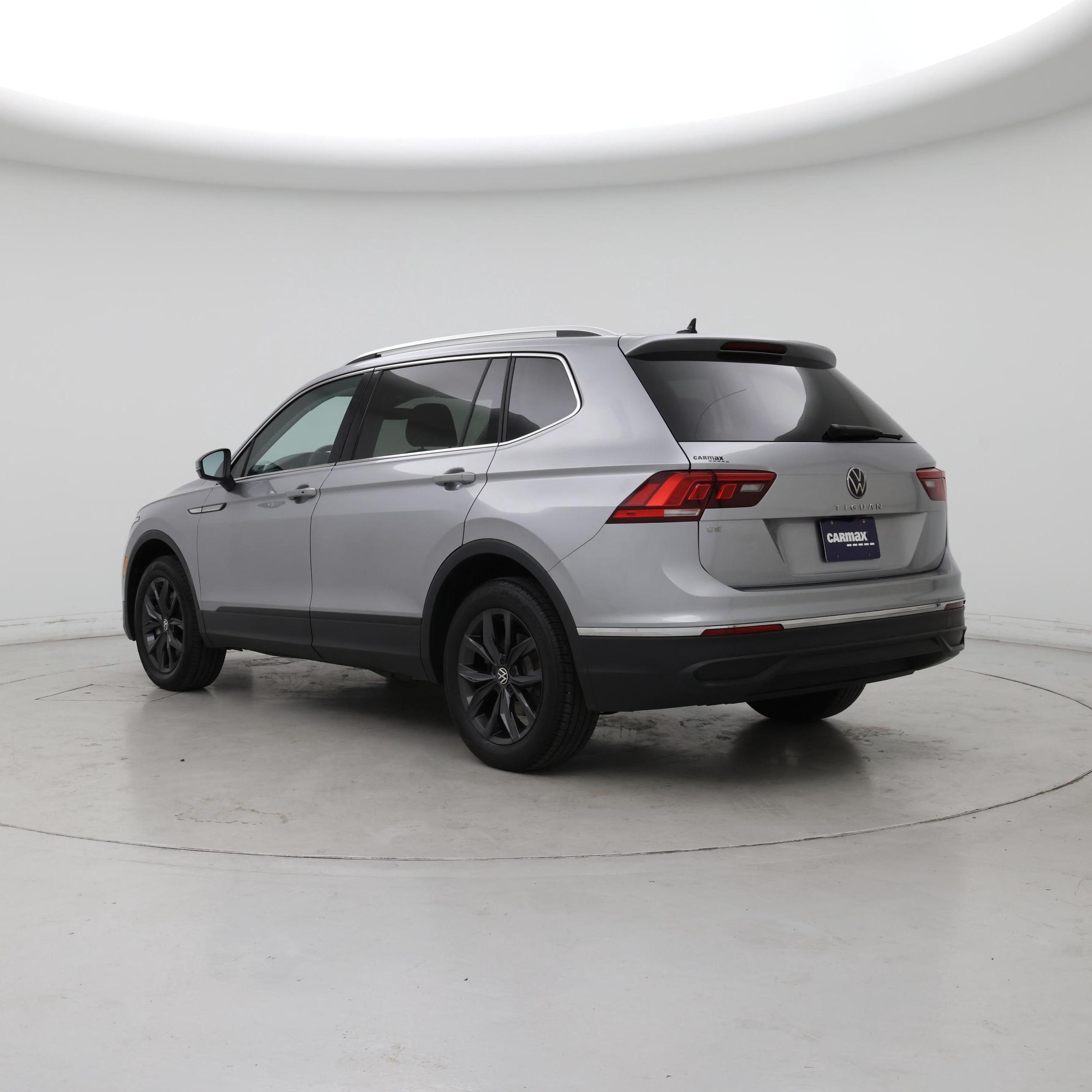 Thumbnail: 2024 Volkswagen Tiguan - 2