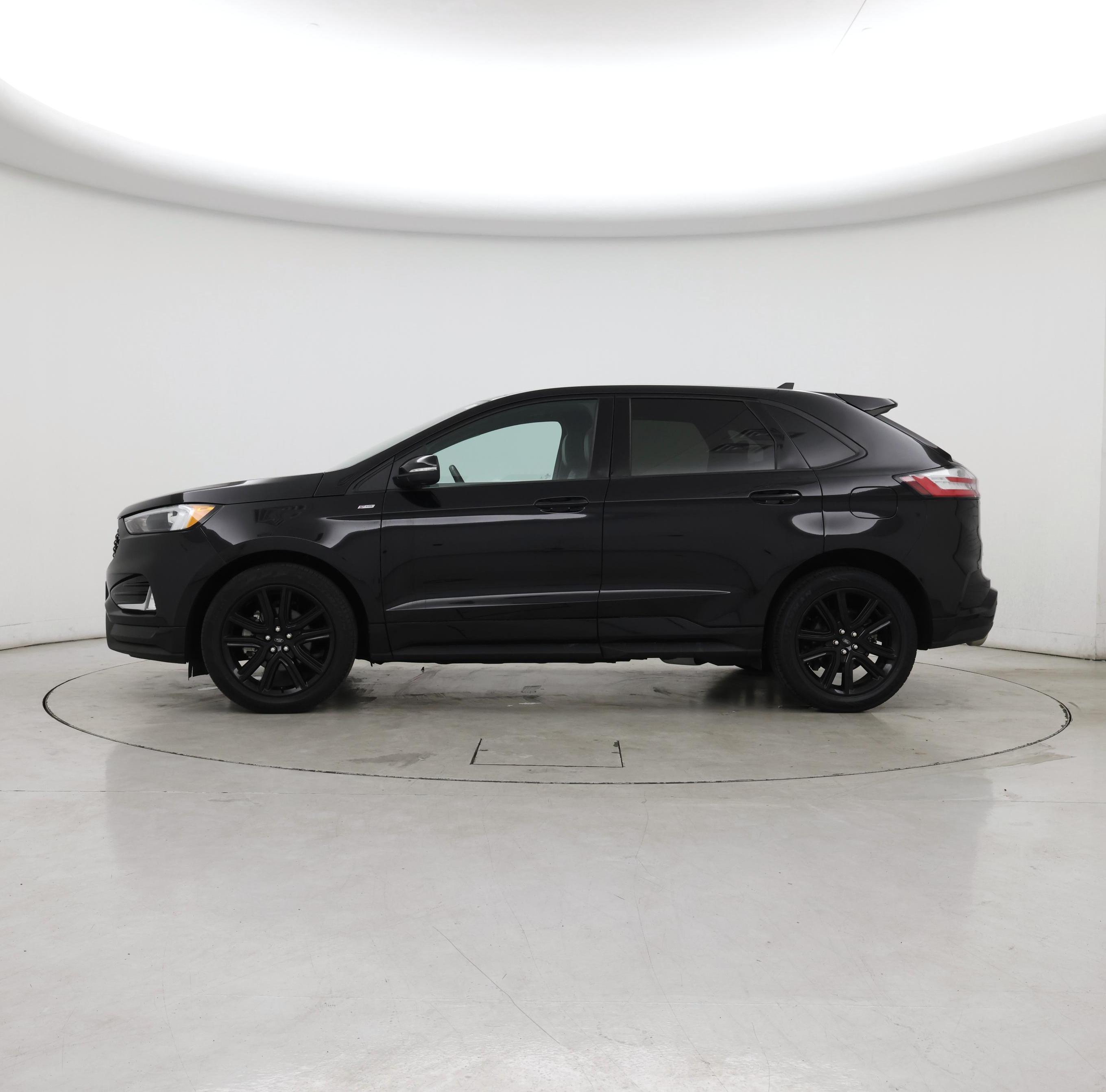 Thumbnail: 2020 Ford Edge - 3