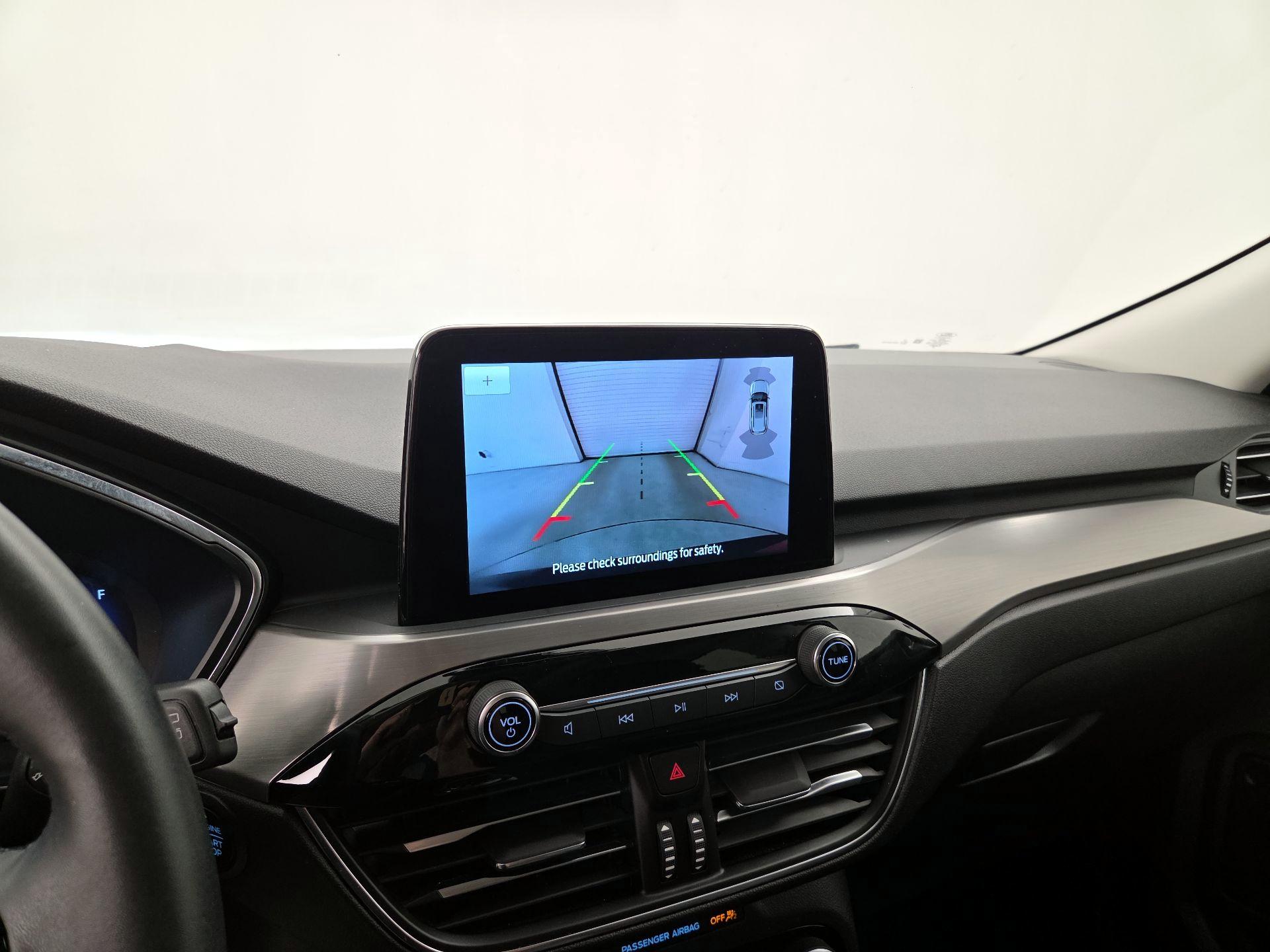 Thumbnail: 2022 Ford Escape - 15