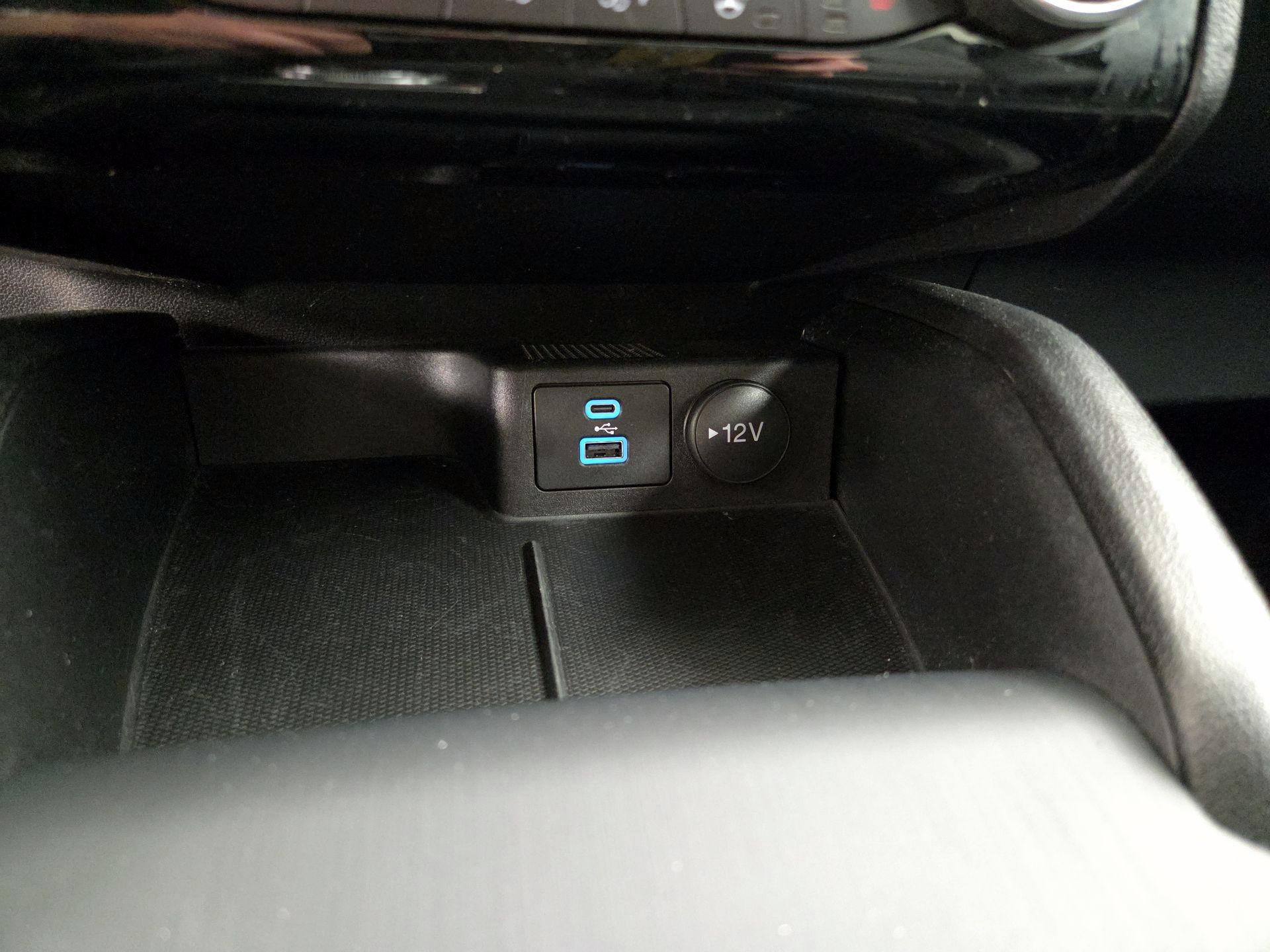 Thumbnail: 2022 Ford Escape - 19