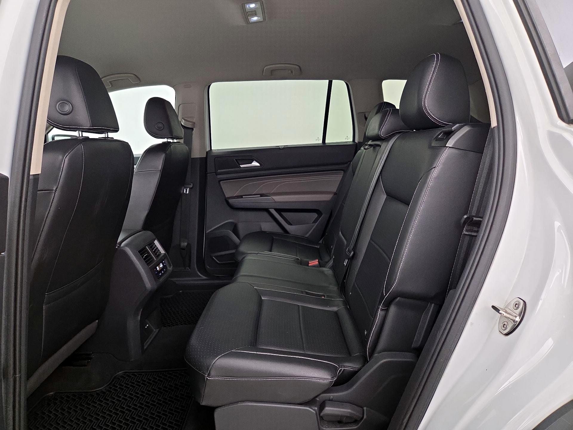 Thumbnail: 2022 Volkswagen Atlas - 19