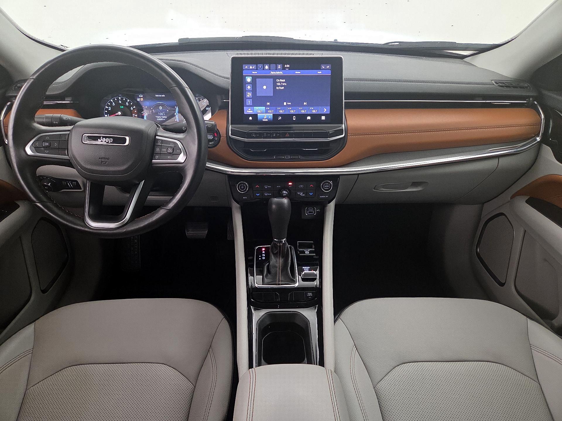 Thumbnail: 2022 Jeep Compass - 9