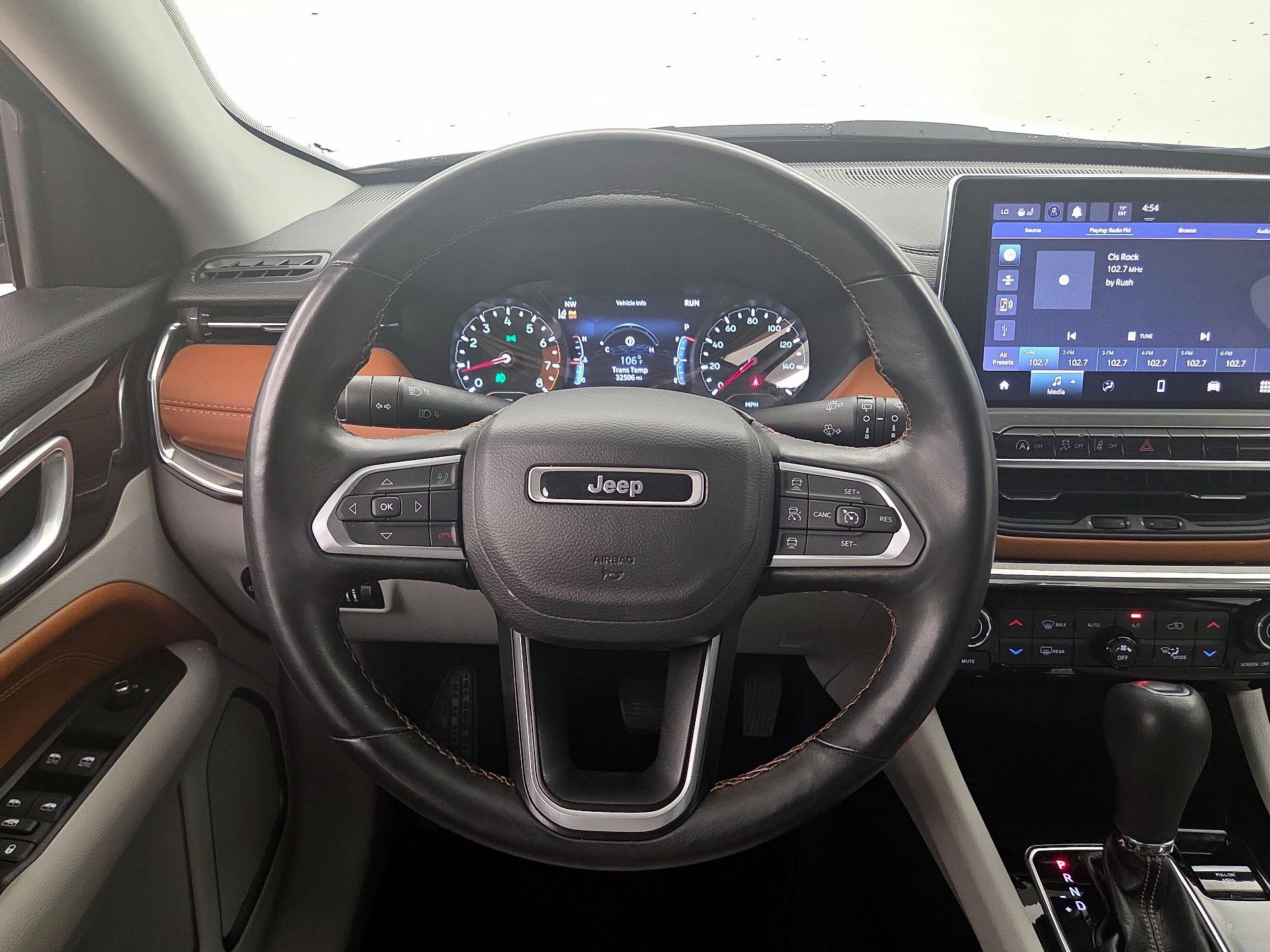 Thumbnail: 2022 Jeep Compass - 10