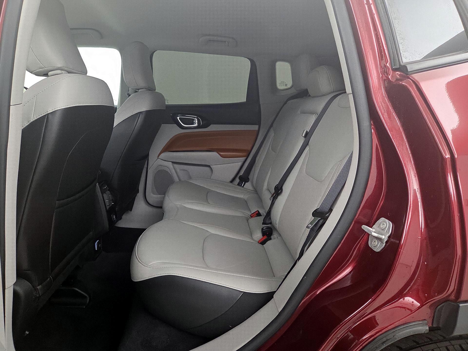 Thumbnail: 2022 Jeep Compass - 19