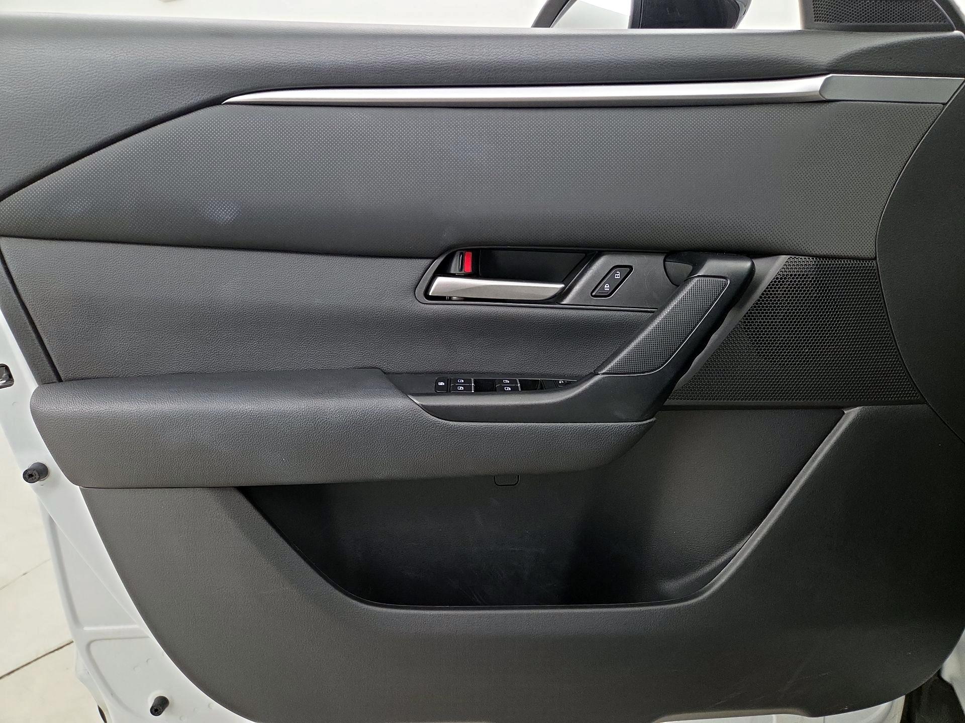 Thumbnail: 2023 Mazda CX-50 - 12