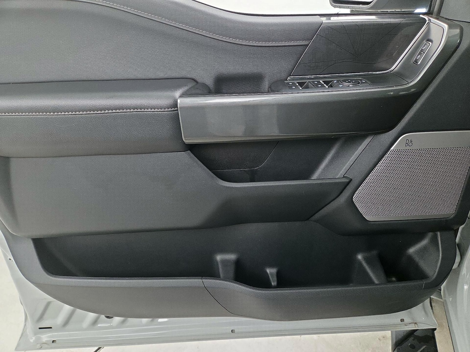 2023 Ford F-150 XLT - Photo 13