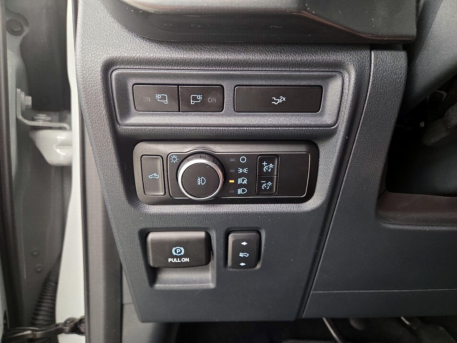 2023 Ford F-150 XLT - Photo 14