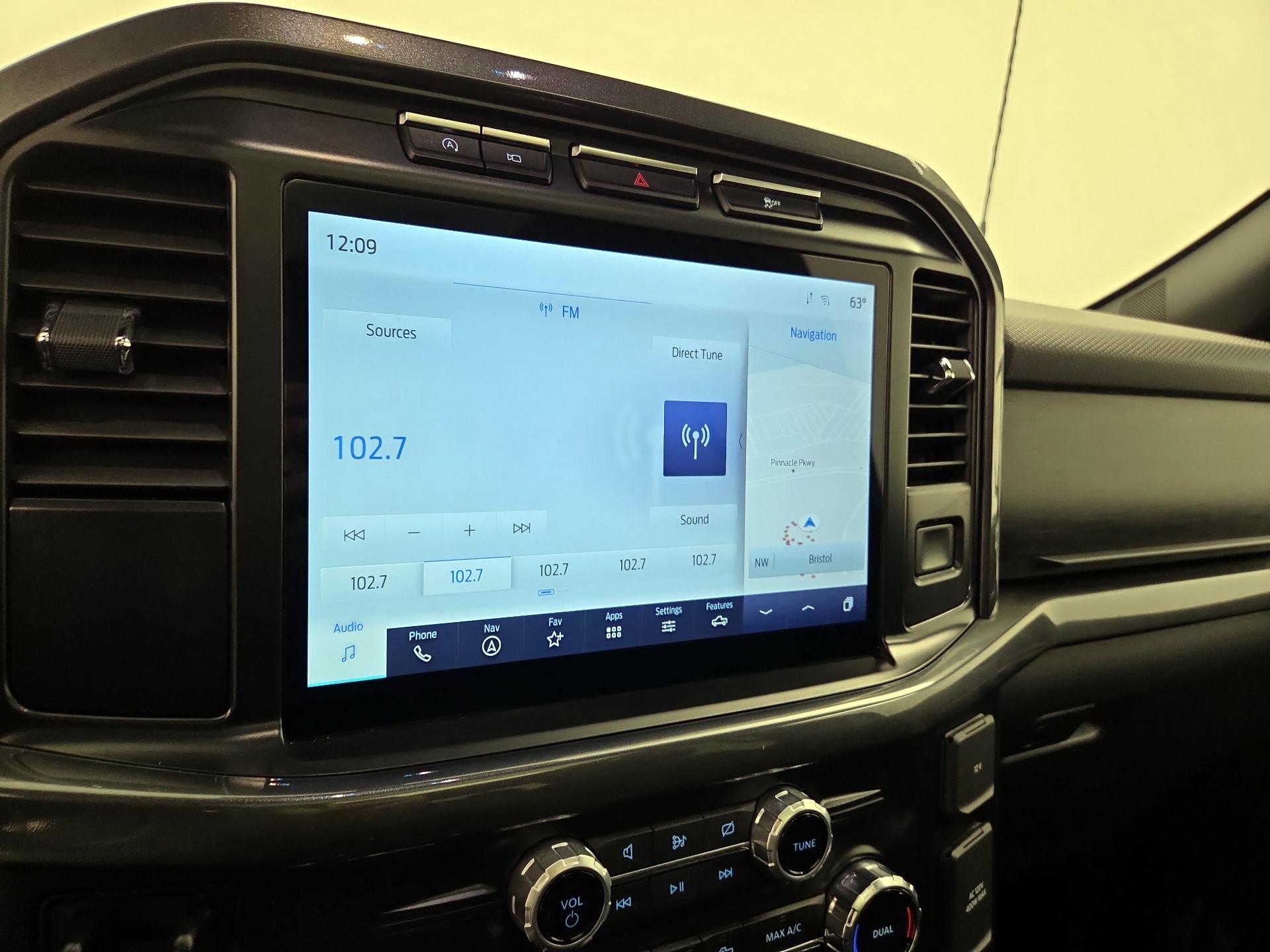 Thumbnail: 2023 Ford F-150 - 16