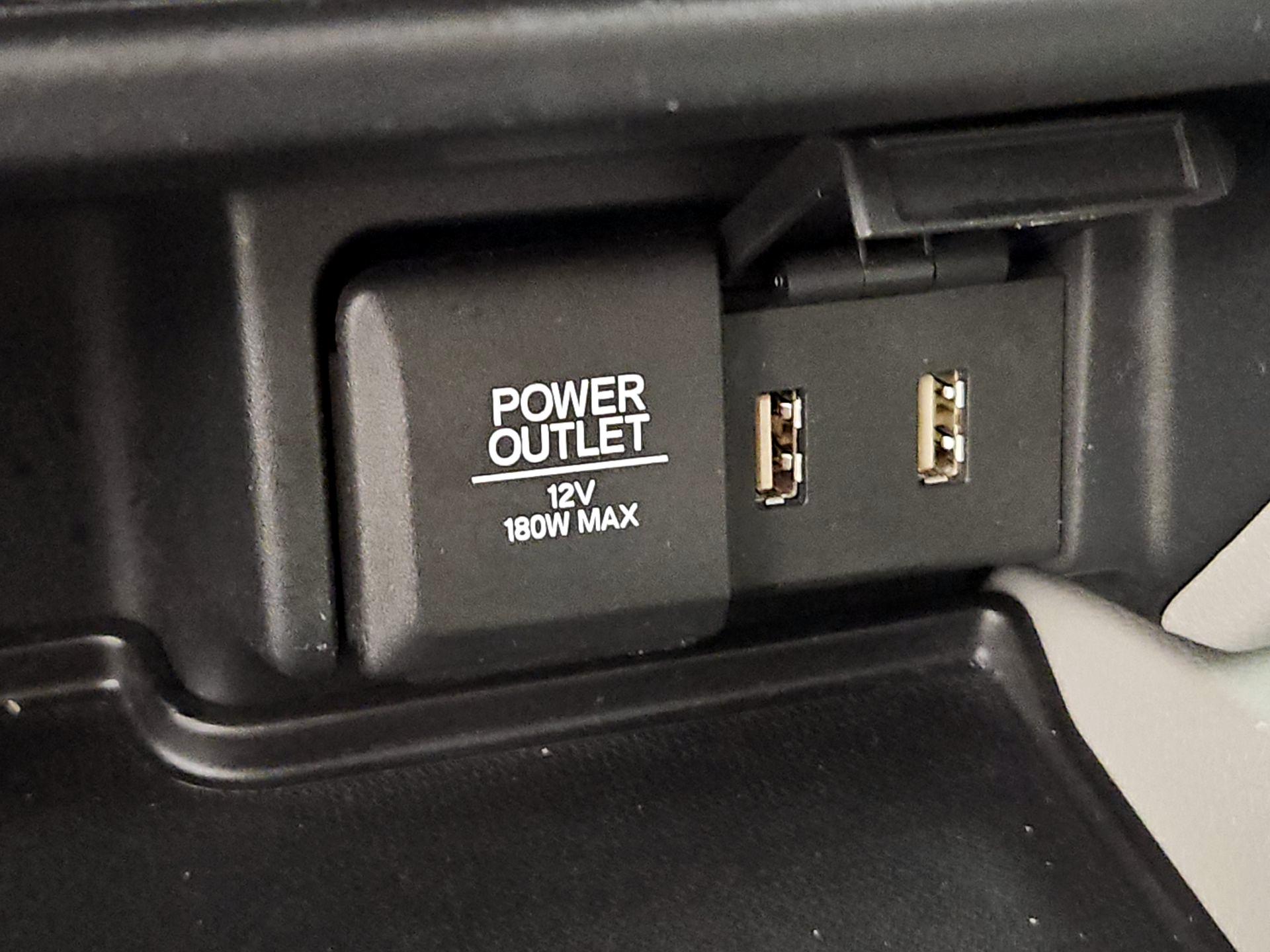 Thumbnail: 2016 Honda Pilot - 18