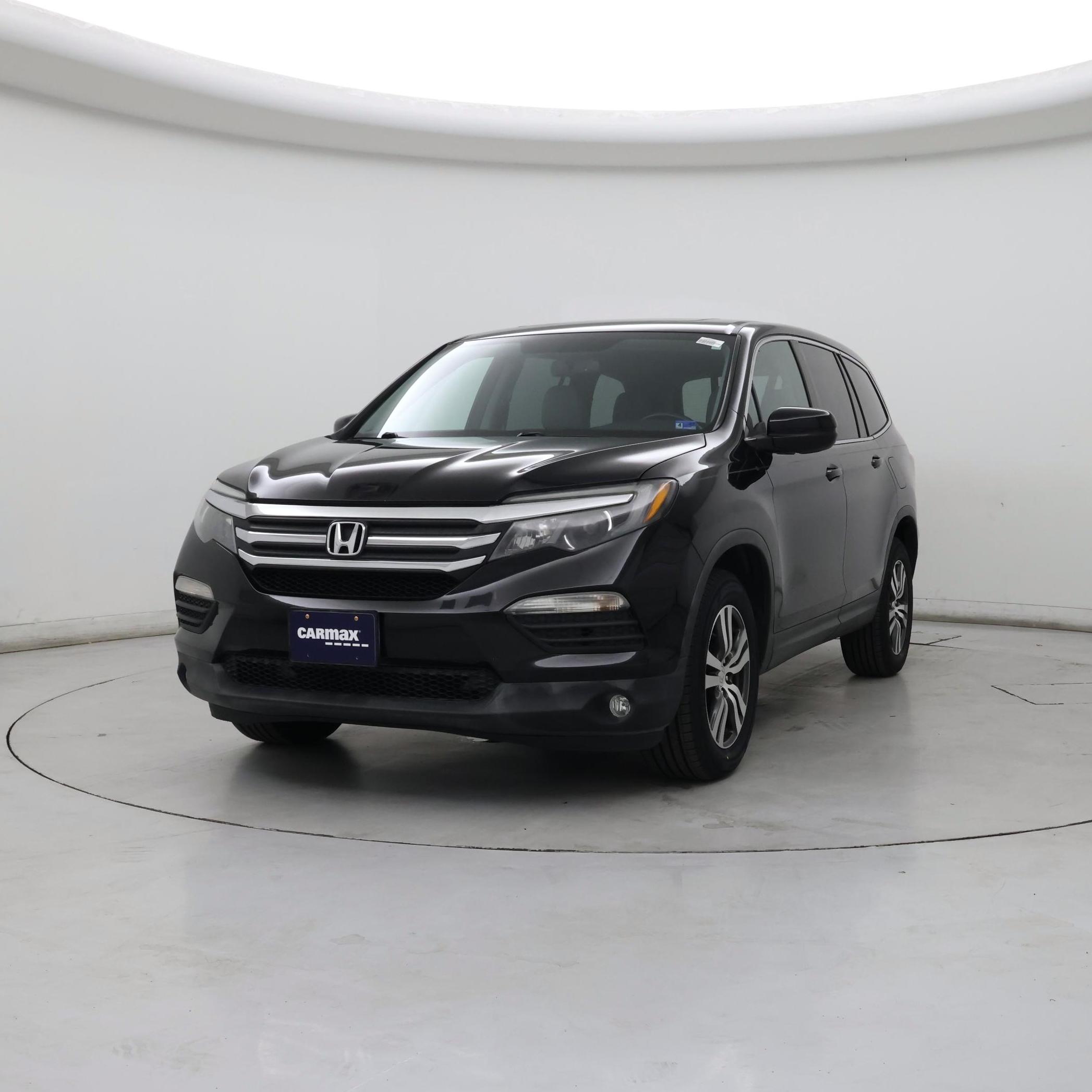 Thumbnail: 2016 Honda Pilot - 4