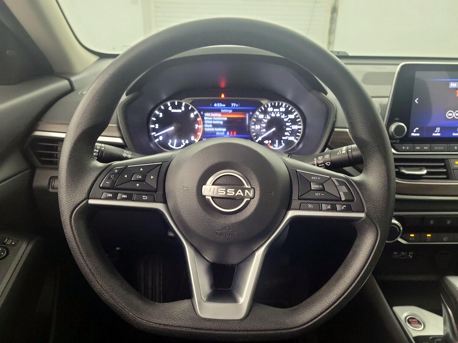 Thumbnail: 2024 Nissan Altima - 10