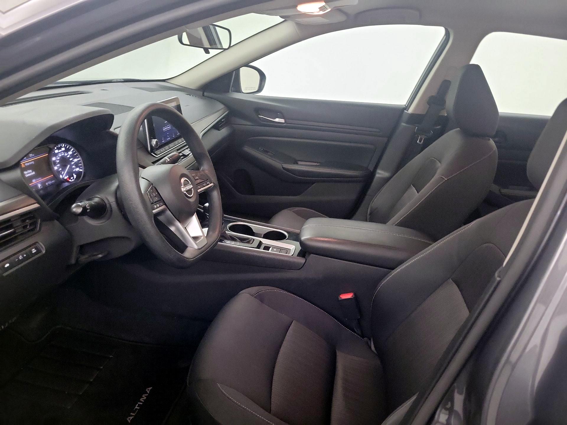 Thumbnail: 2024 Nissan Altima - 11