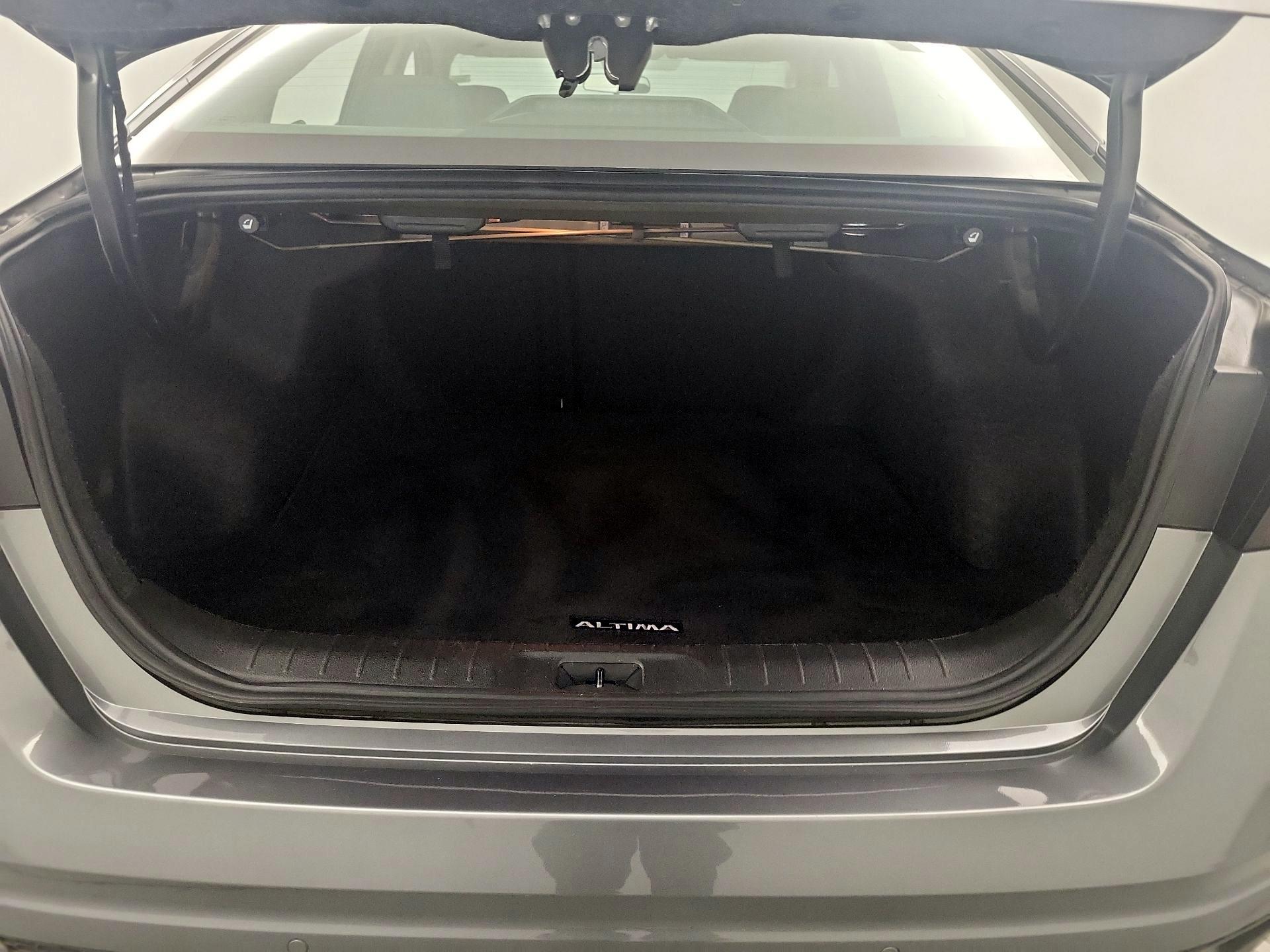 Thumbnail: 2024 Nissan Altima - 20
