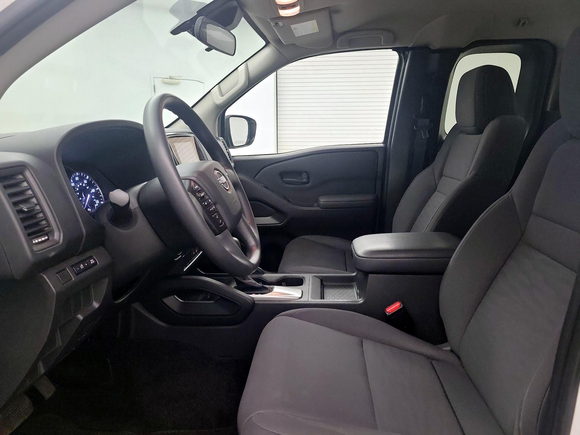 Thumbnail: 2022 Nissan Frontier - 11