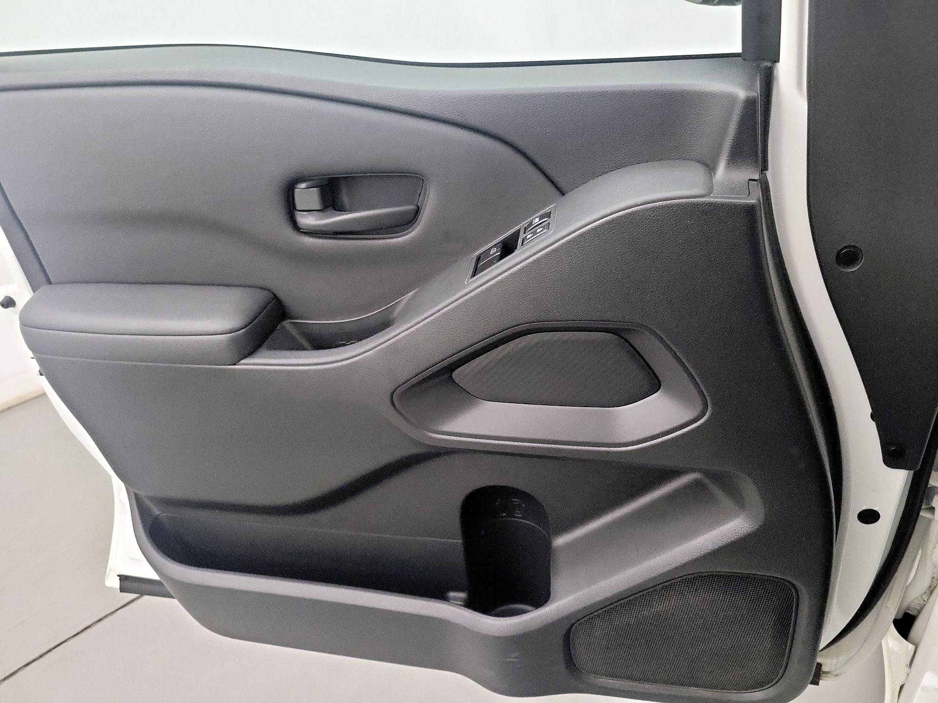 Thumbnail: 2022 Nissan Frontier - 12