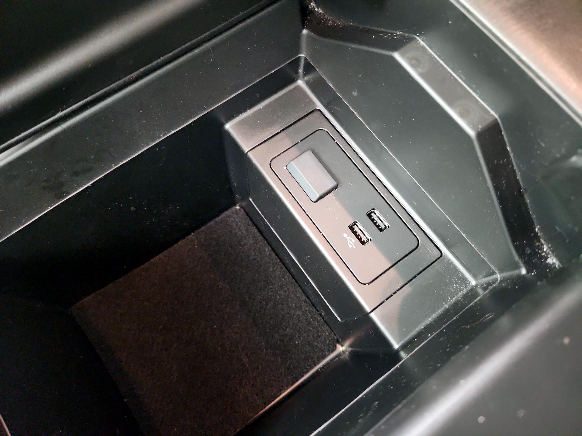 Thumbnail: 2023 Mazda CX-9 - 18