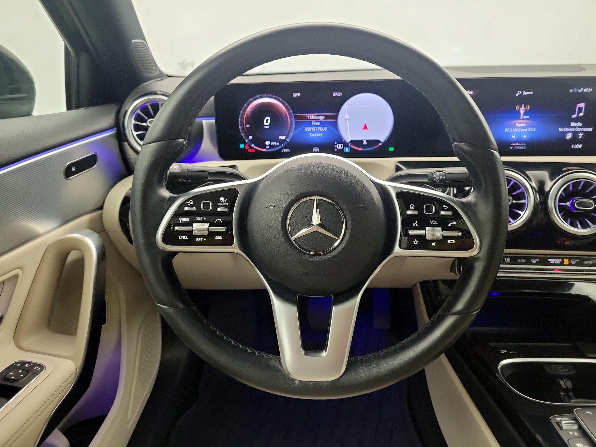 Thumbnail: 2022 Mercedes-Benz A-Class - 10