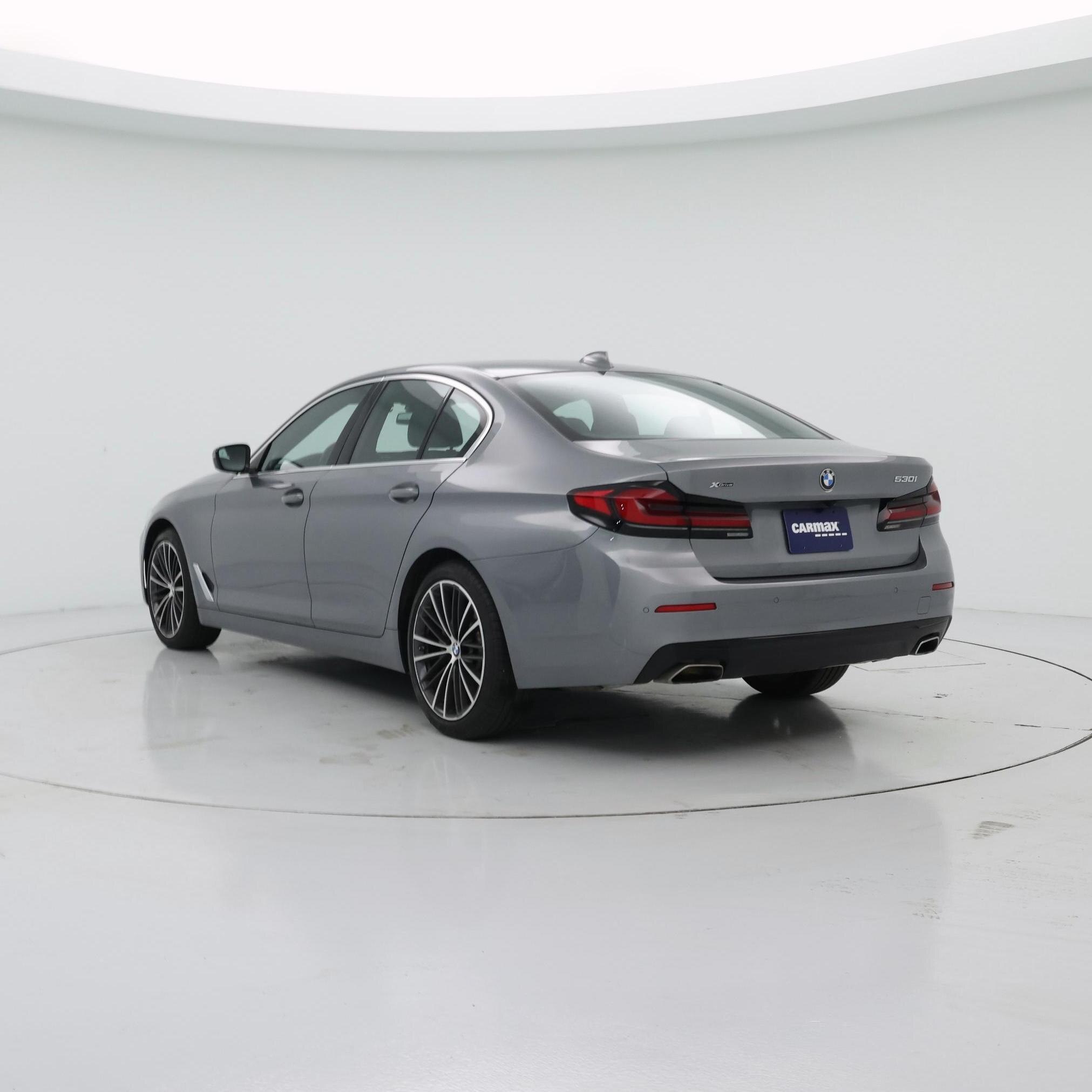 Thumbnail: 2023 BMW 5 Series - 2