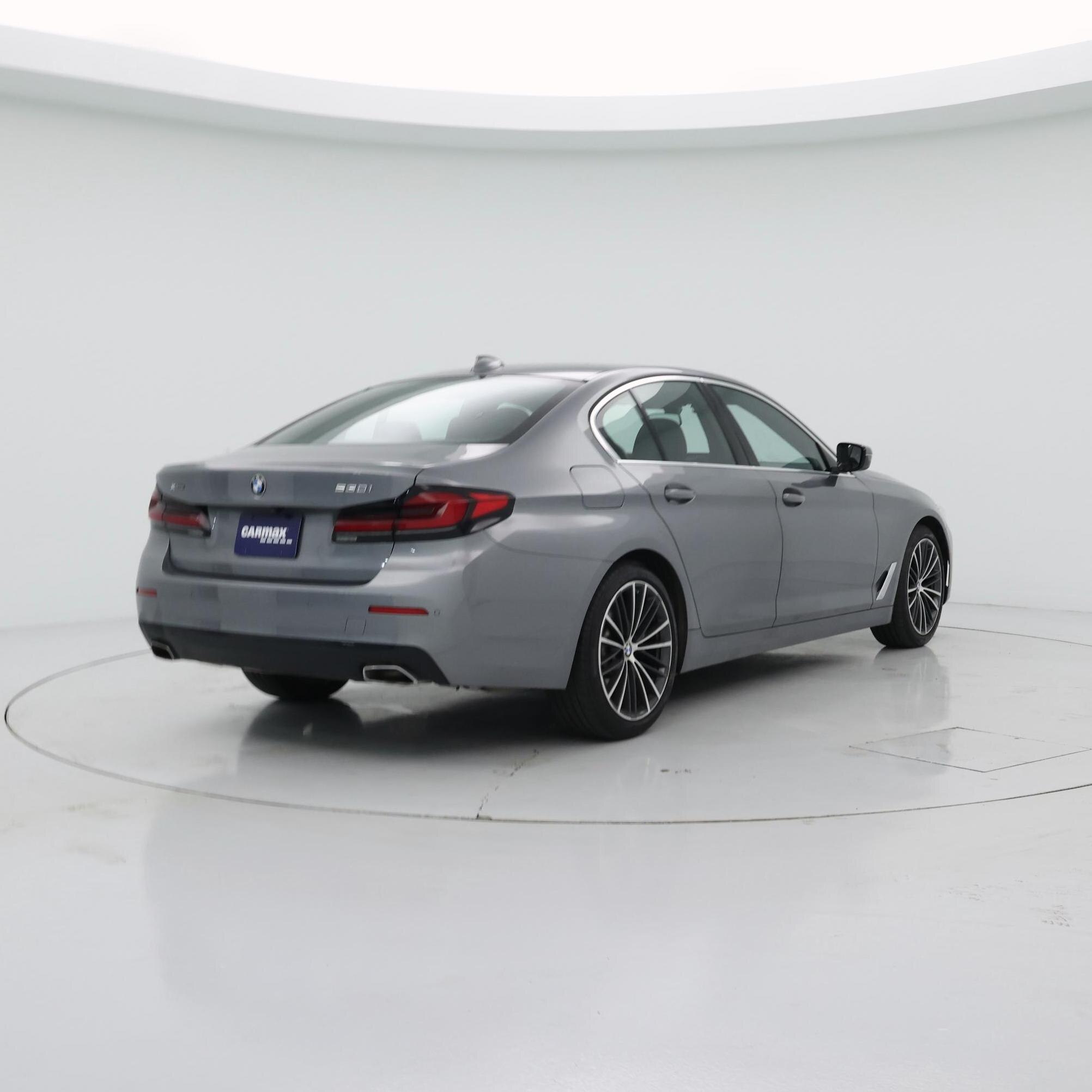 Thumbnail: 2023 BMW 5 Series - 8