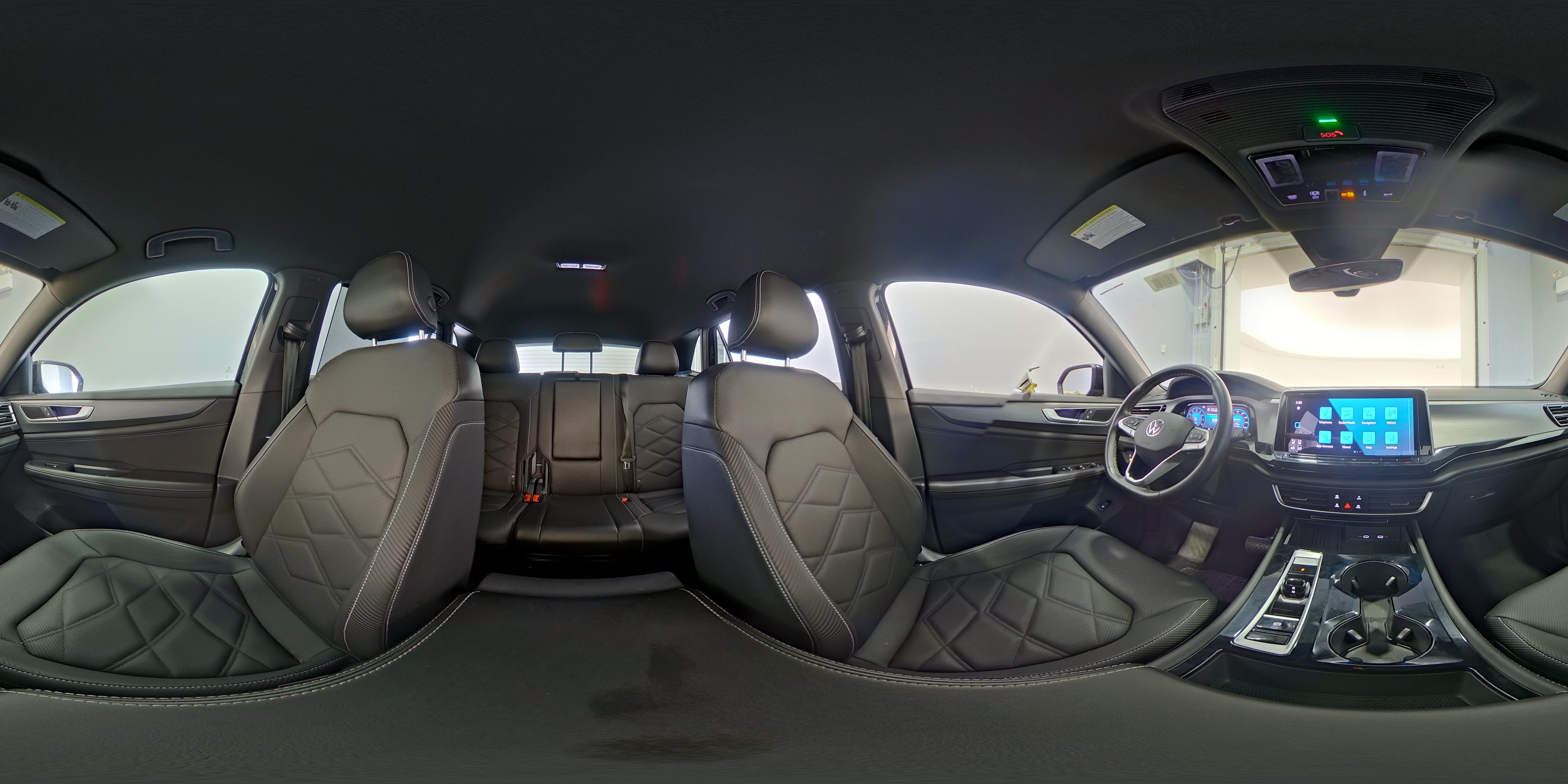 2025 Volkswagen Atlas Cross Sport SE w/Tech - Photo 24